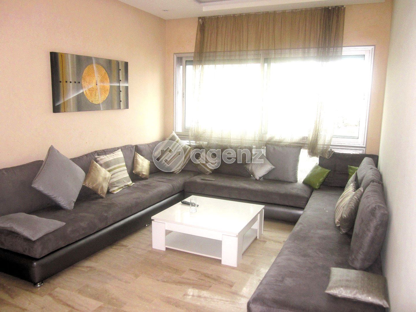 Appartement à louer à Franceville