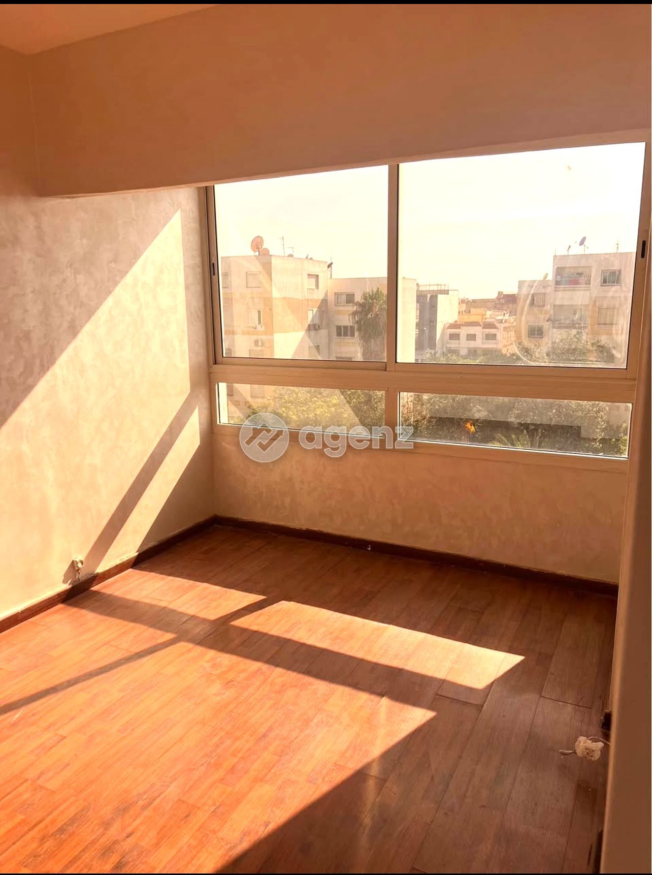 Magnifique Appartement de 3 chambres à vendre à Oulfa