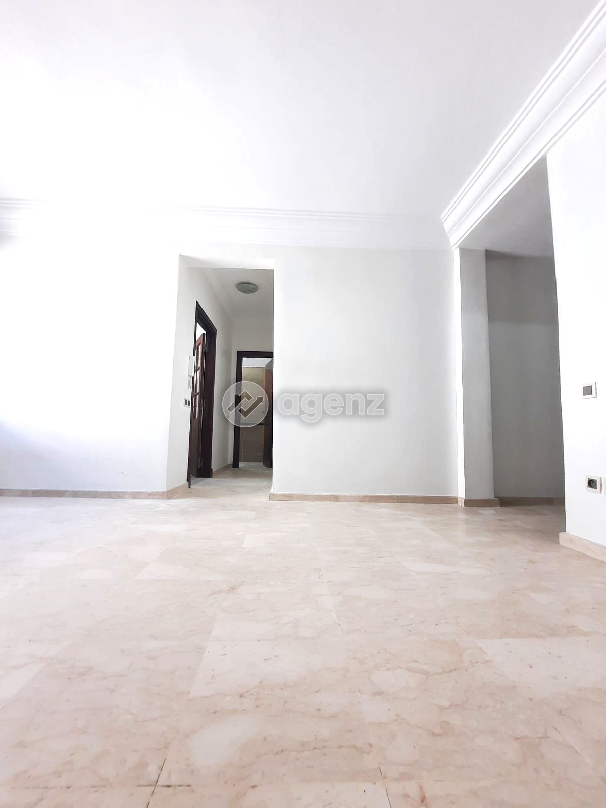 Élégant Appartement de 1 chambre A vendre à La Gironde  — 5