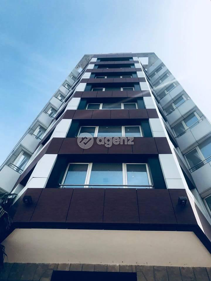 Splendide immeuble à vendre à Racine — 2