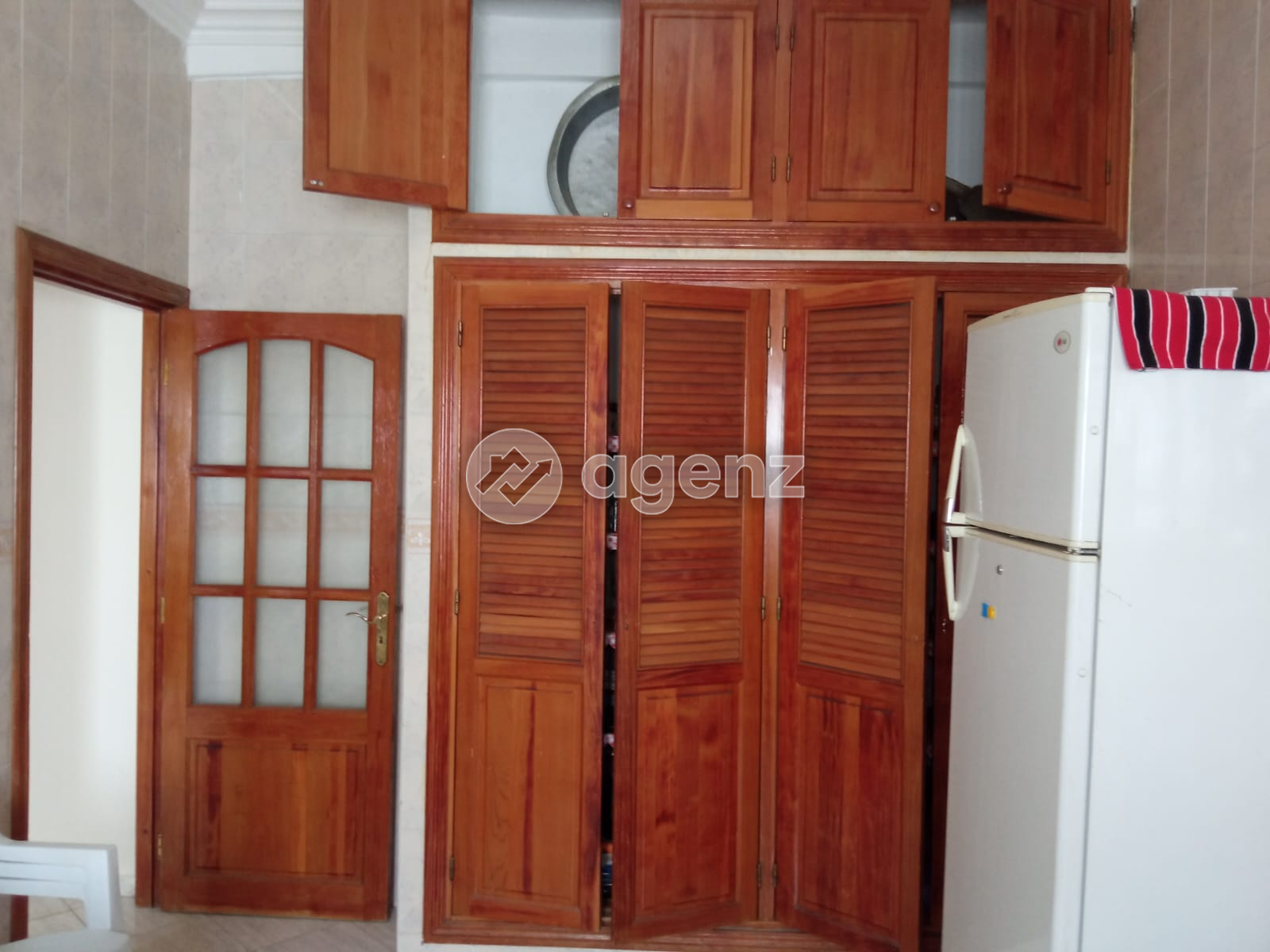 À vendre – Appartement meublé 100 m² à Fès, proche centre-ville — 2