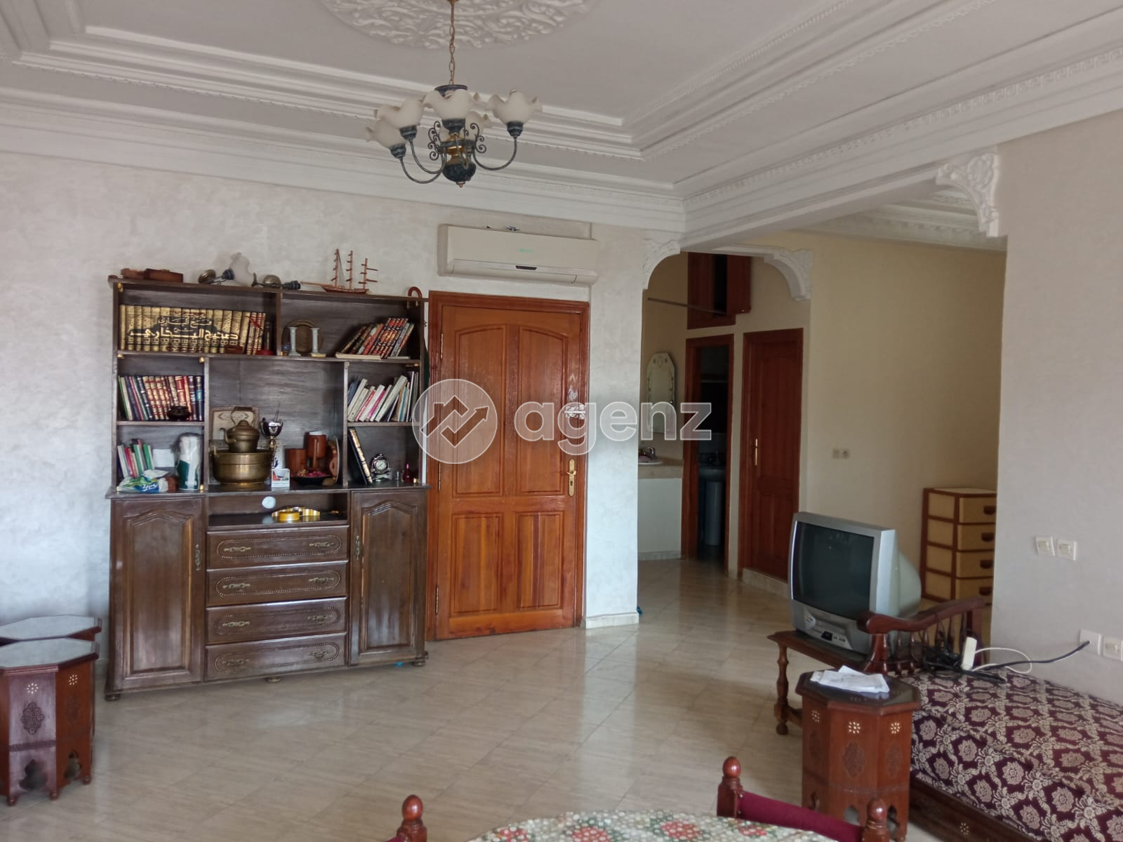 À vendre – Appartement meublé 100 m² à Fès, proche centre-ville