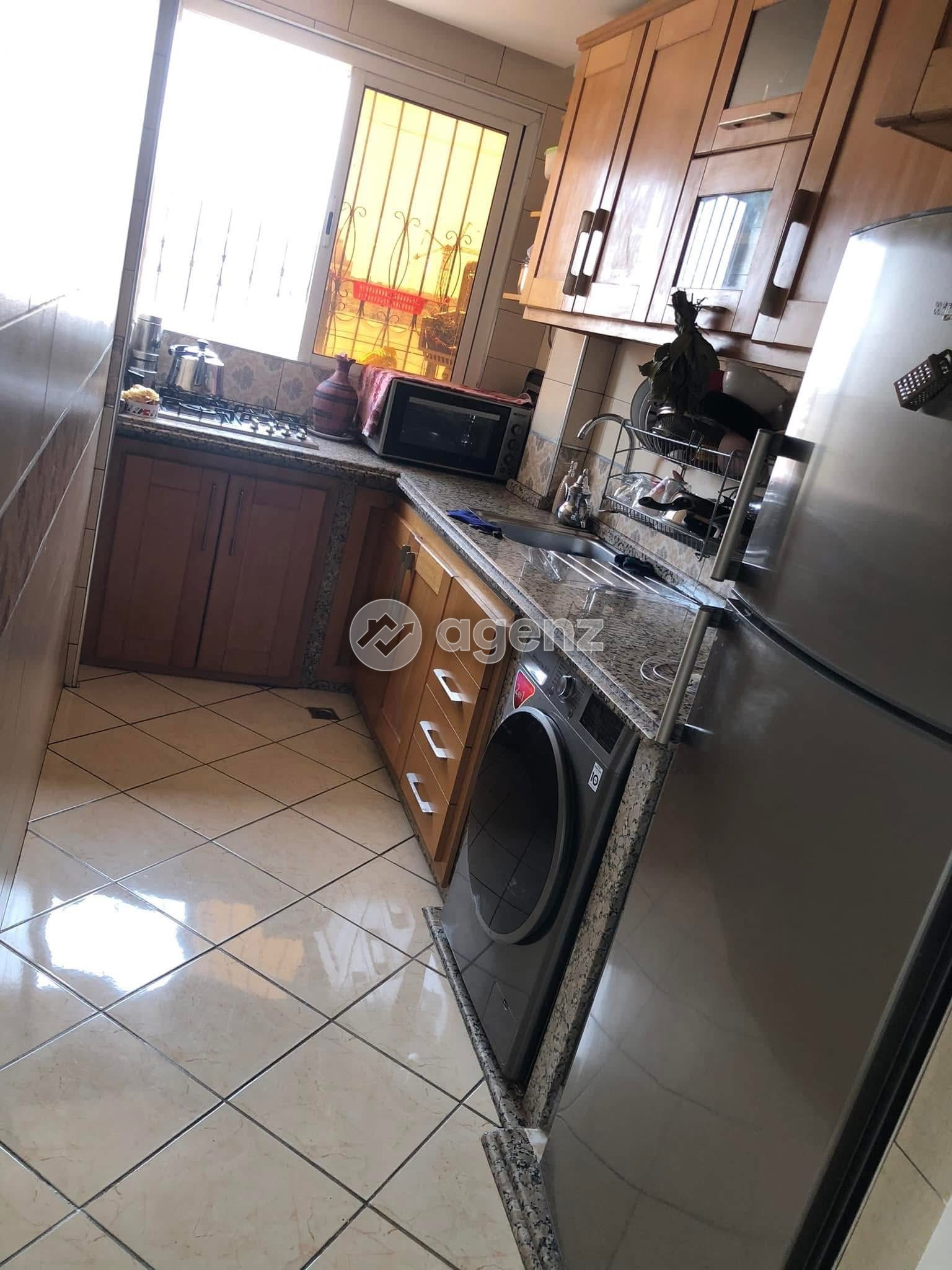 Appartement élégant de 3 chambres à vendre à Al-Ulfah — 2