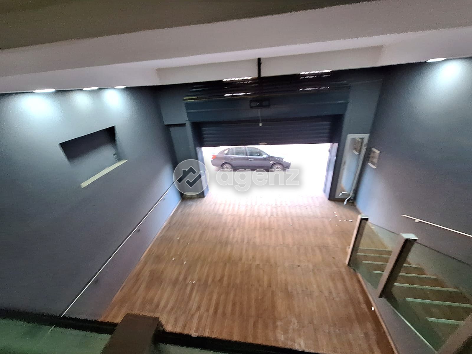 Superbe Commerce à vendre à AIN SEBAA ZOO ET LA GARE  — 2
