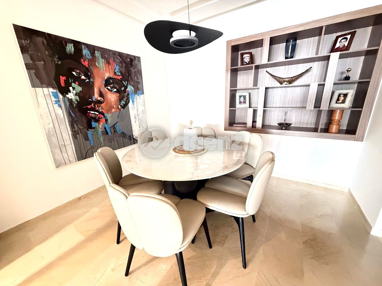 Élégant Appartement de 3 chambres à louer à el menzeh — 2