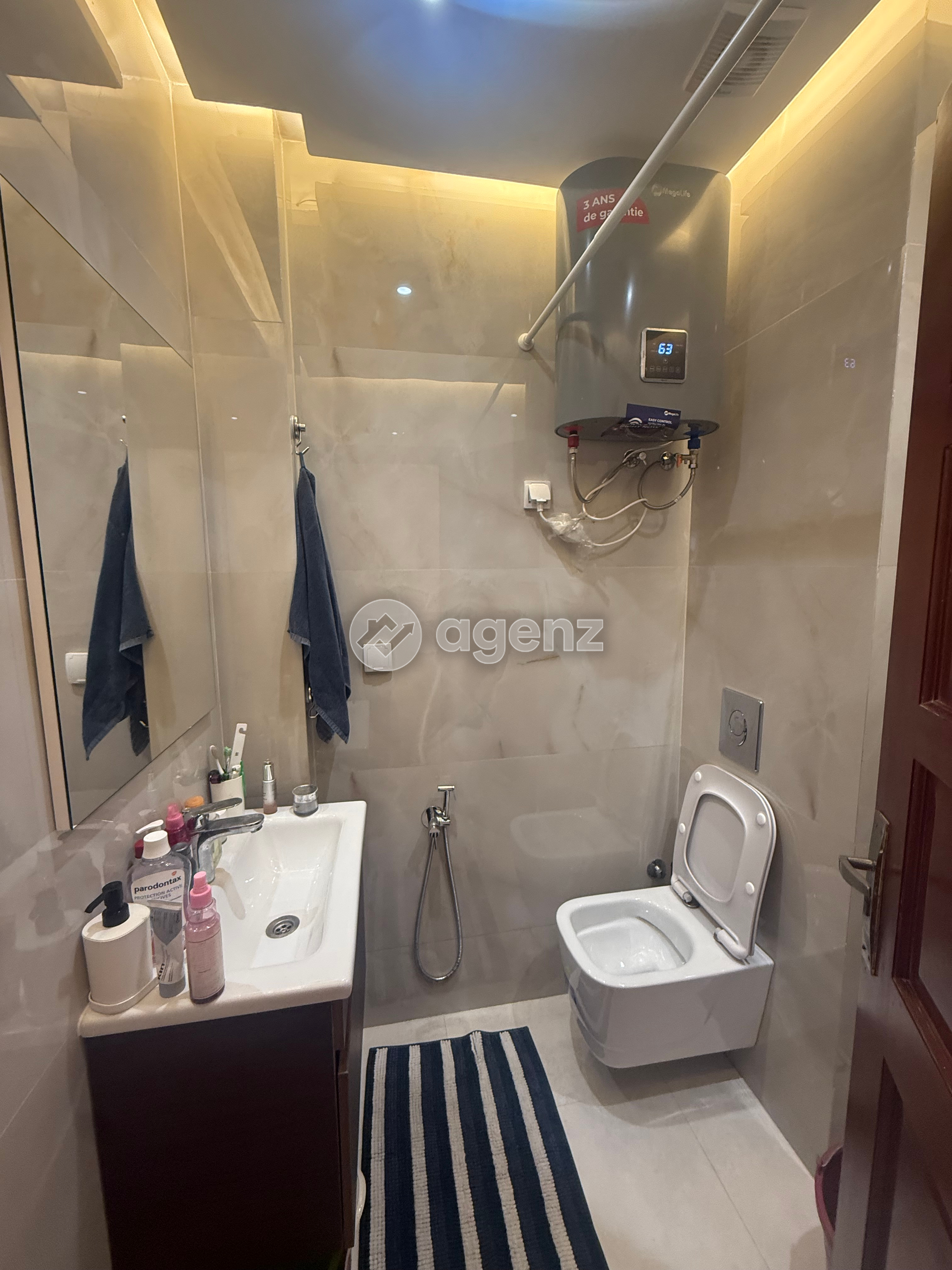 Splendide Appartement de 2 chambres à vendre à Al Madina Aljadida — 3