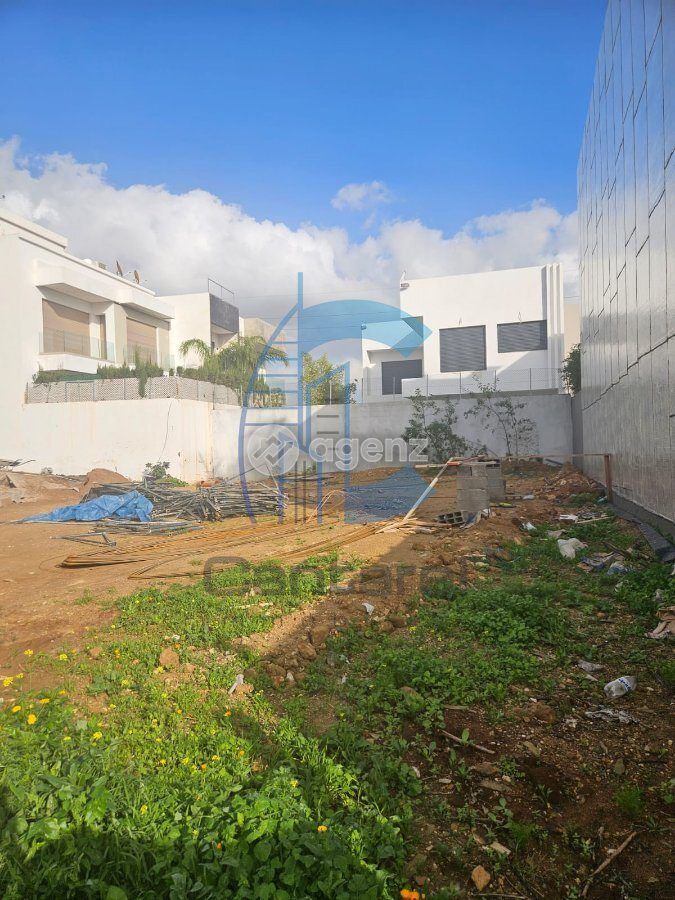 Terrain — Bouskoura