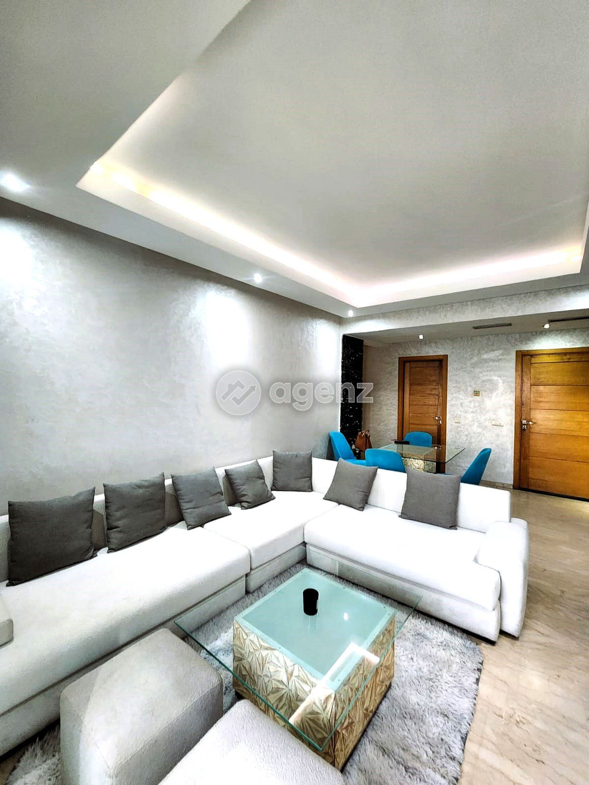 Appartement à louer à Bourgogne Est — 2