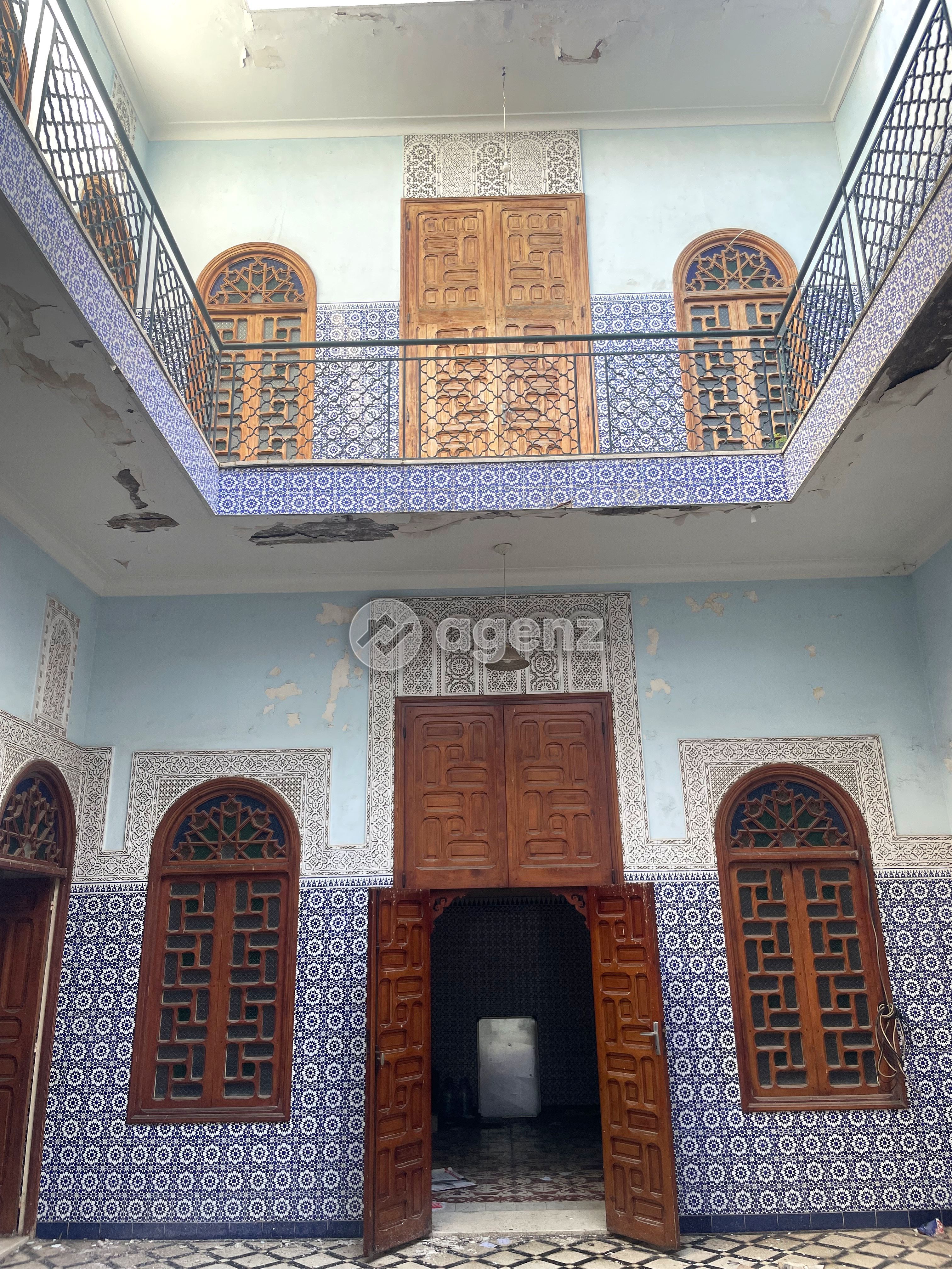 Élégant Riad de 8 chambres à vendre à Diour Jamaa