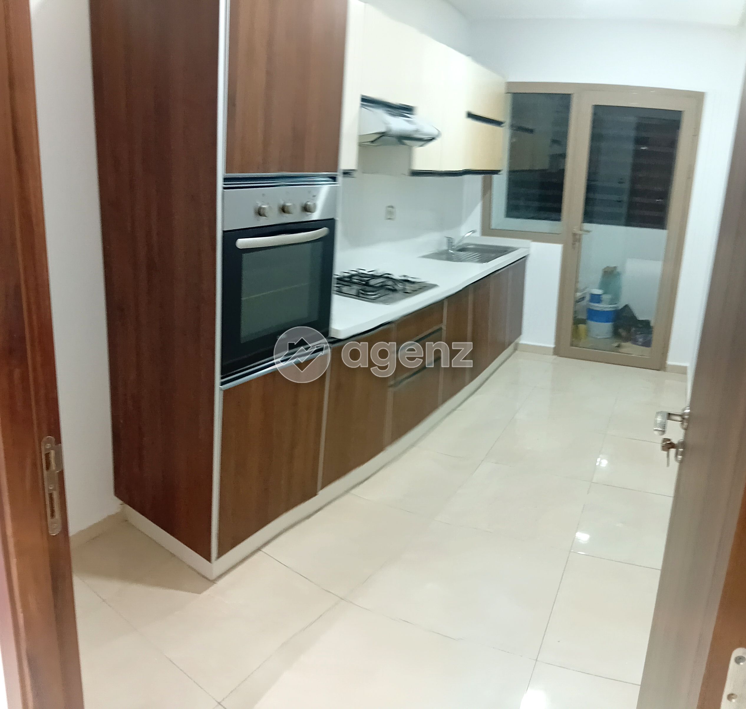 Élégant Appartement de 3 chambres à louer à Bouskoura — 4