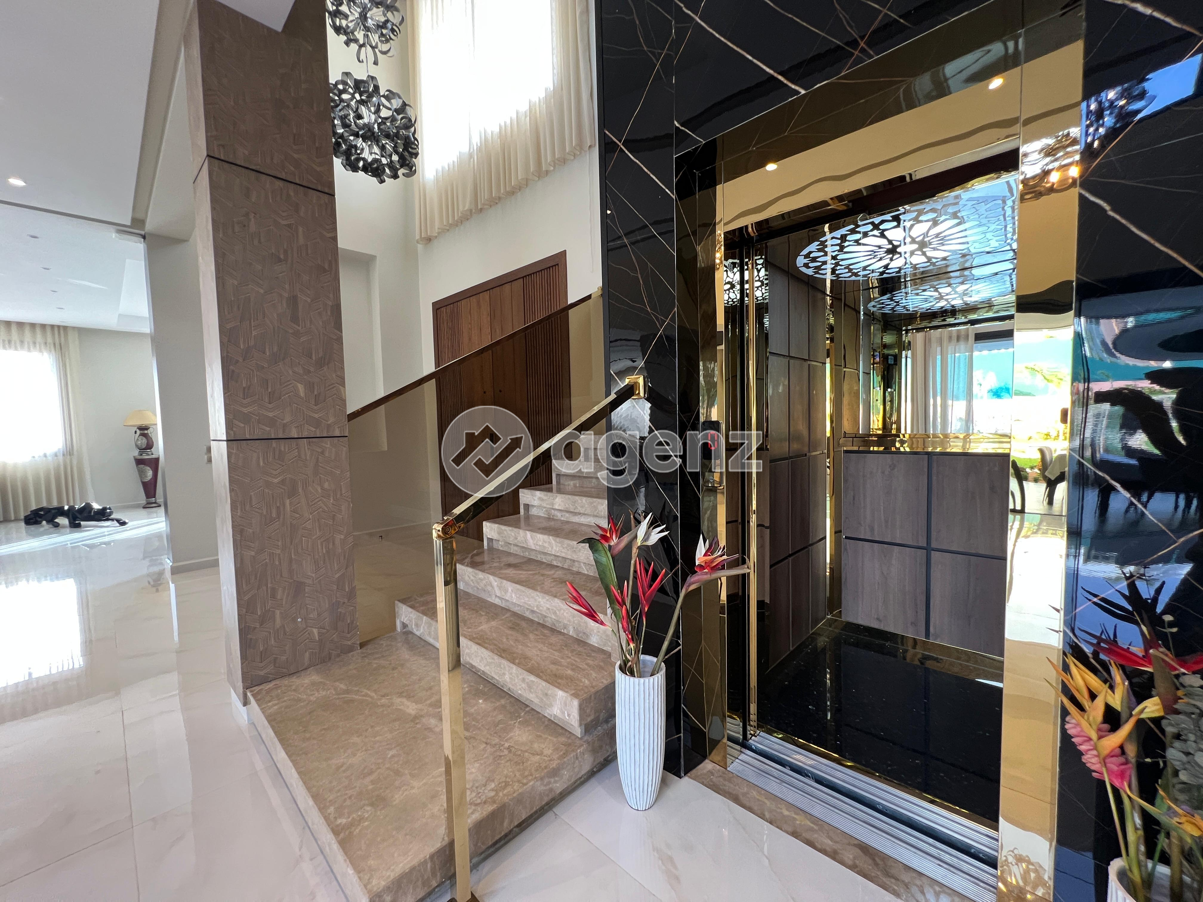 Luxueux Villa Avec Piscine A vendre à Souissi , Ambassadeur  — 5