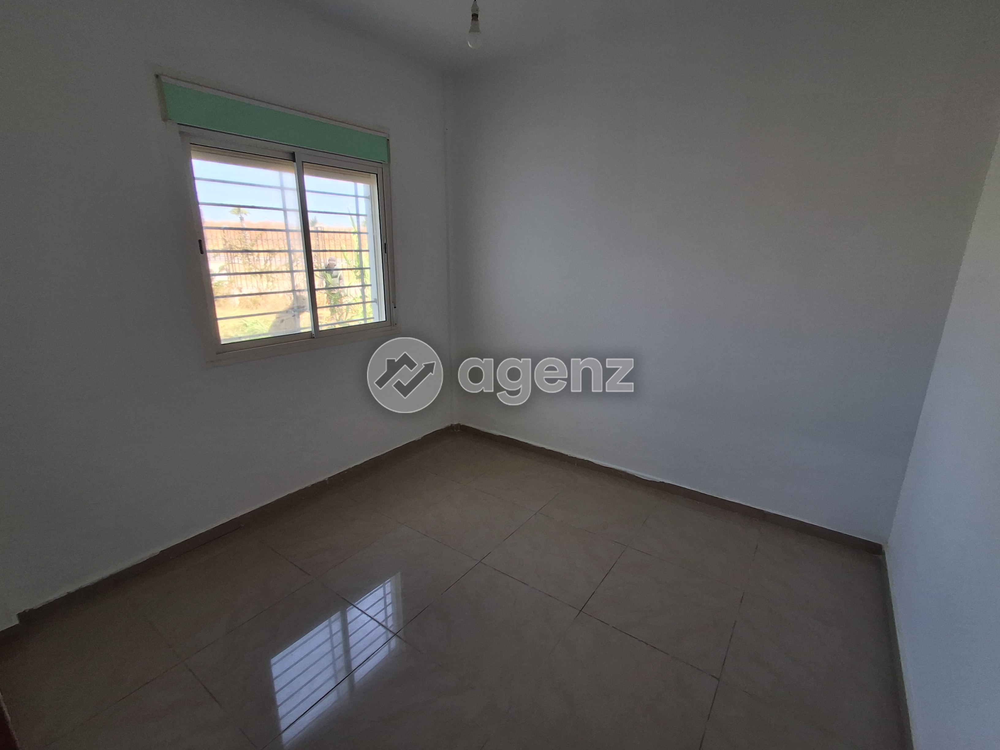 Élégant Appartement de 3 chambres à vendre à Route Nationale Assilah (N1) — 2