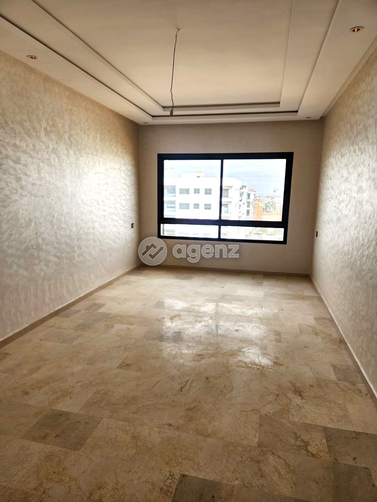 Appartement à louer à Oulfa — 2