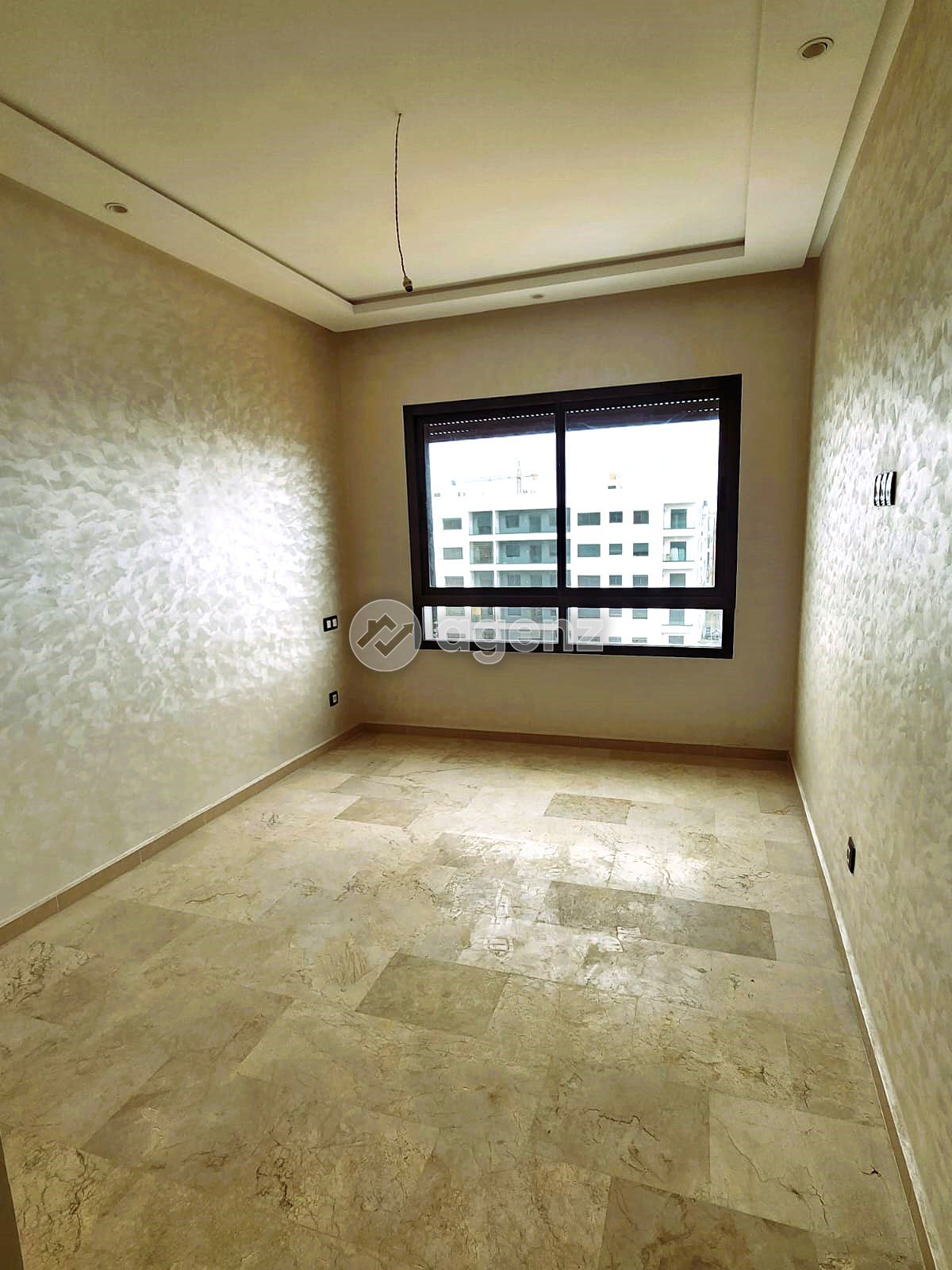 Appartement à louer à Oulfa — 5