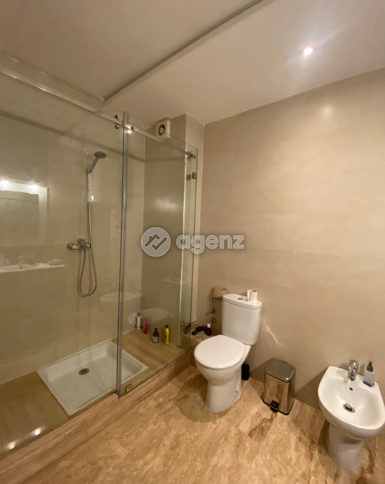 Appartement de 77 m2 sans vis à vis en vente à Bourgogne Ouest
 — 4