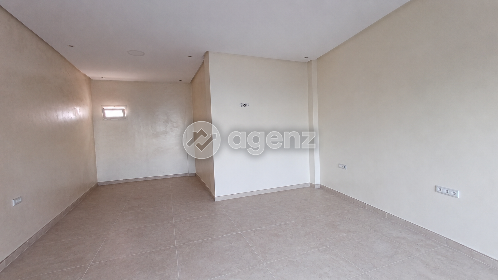 Commerce de 33 m² aux Portes de Marrakech 1 — 2