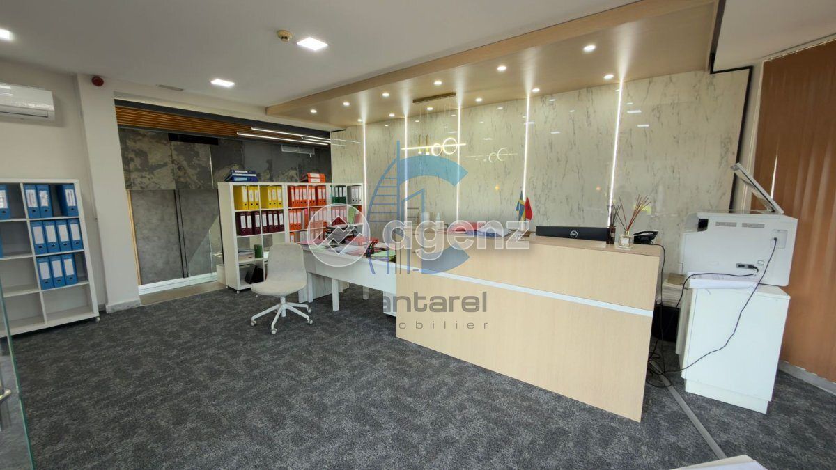 Bureau — Casablanca — 2