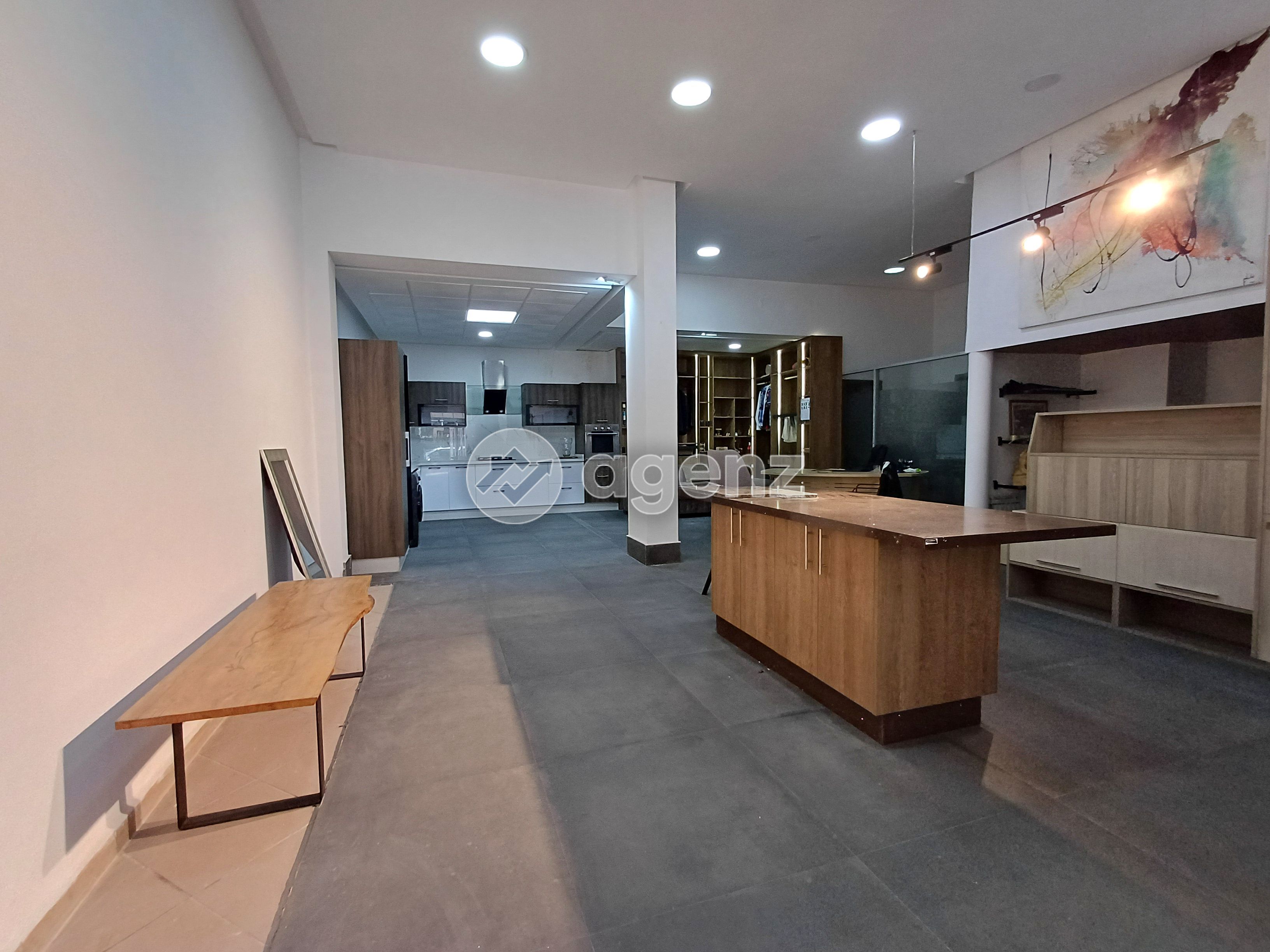 Commerce de 139 m2 aux  Hôpitaux - Casablanca — 3