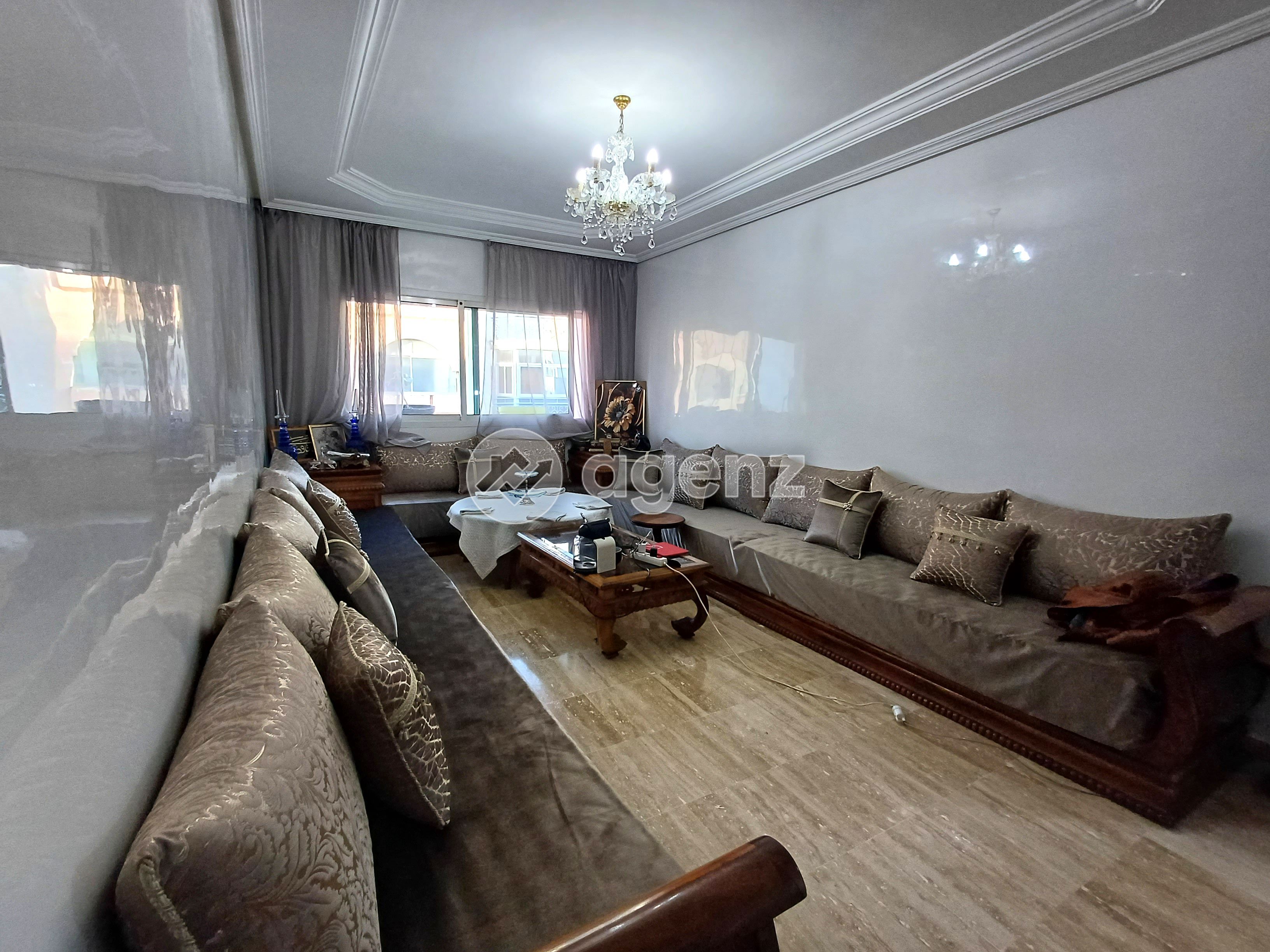 Appartement à vendre à Bd Abdelmoumen
