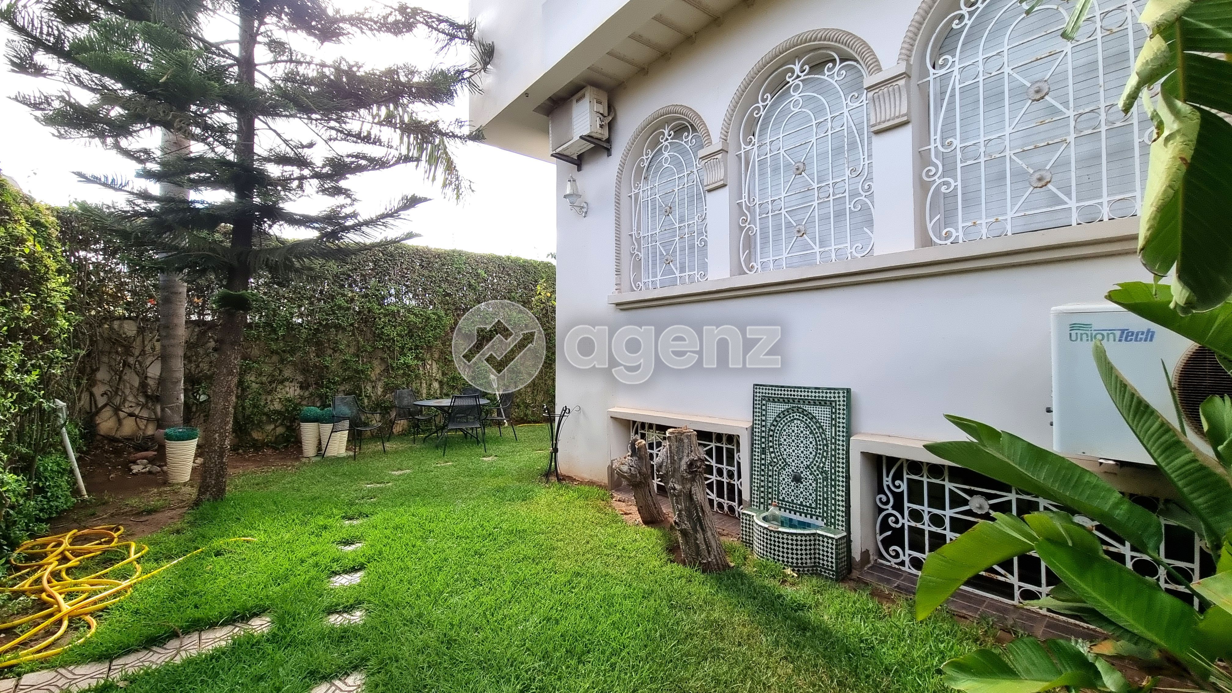 Villa à vendre à Sidi Maarouf