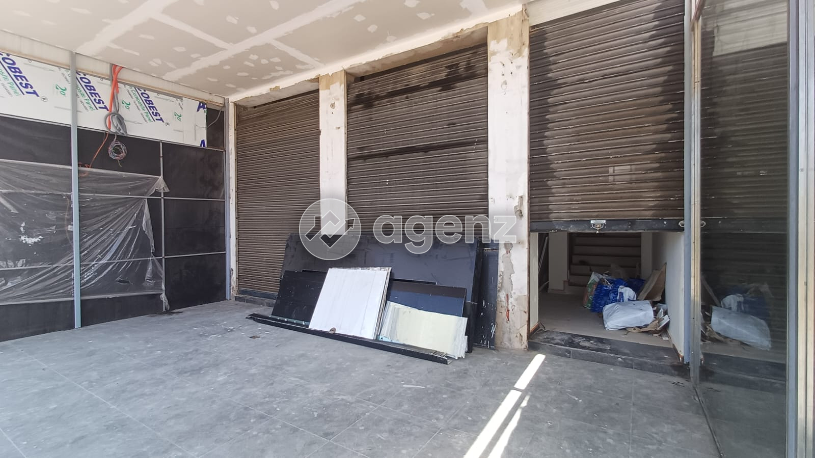 Local commercial rénové à Aïn Sebaâ — 5