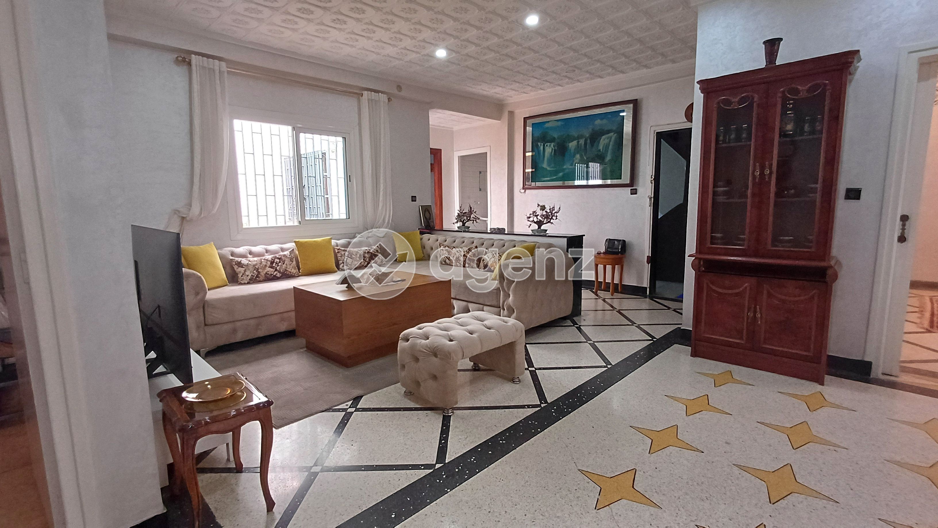 APPARTEMENT 173 M² À MAÂRIF