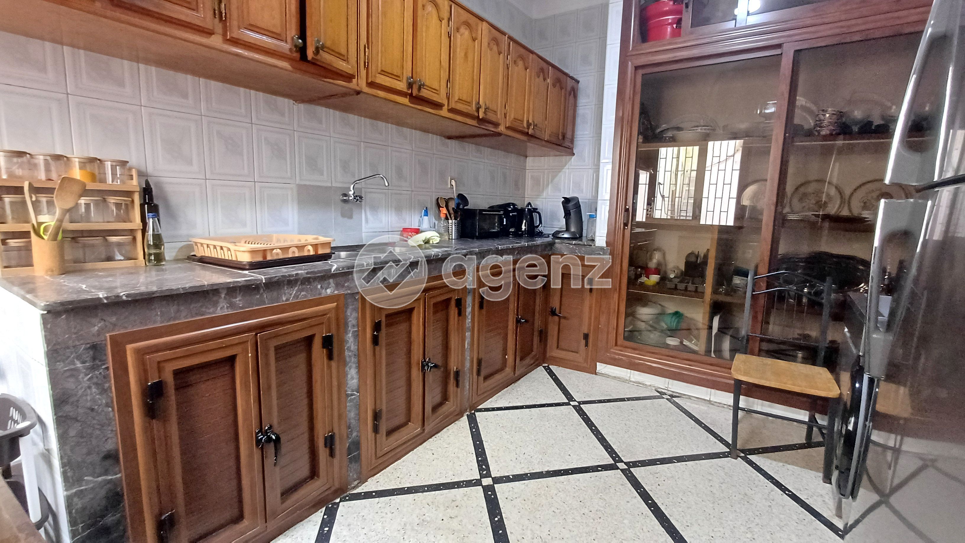 APPARTEMENT 173 M² À MAÂRIF — 3