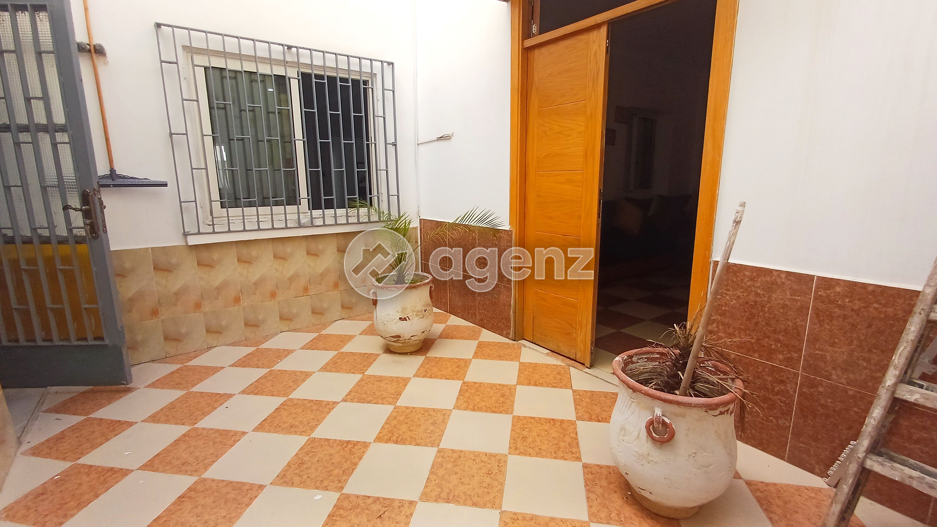APPARTEMENT 173 M² À MAÂRIF — 5