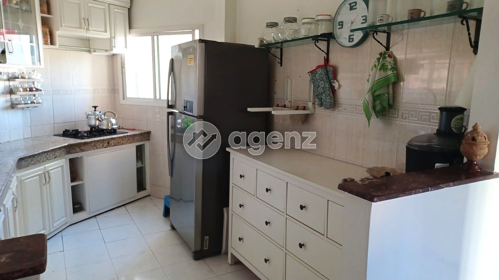 APPARTEMENT MEUBLÉ À LOUER – CALME, CONFORT ET PROXIMITÉ — 3