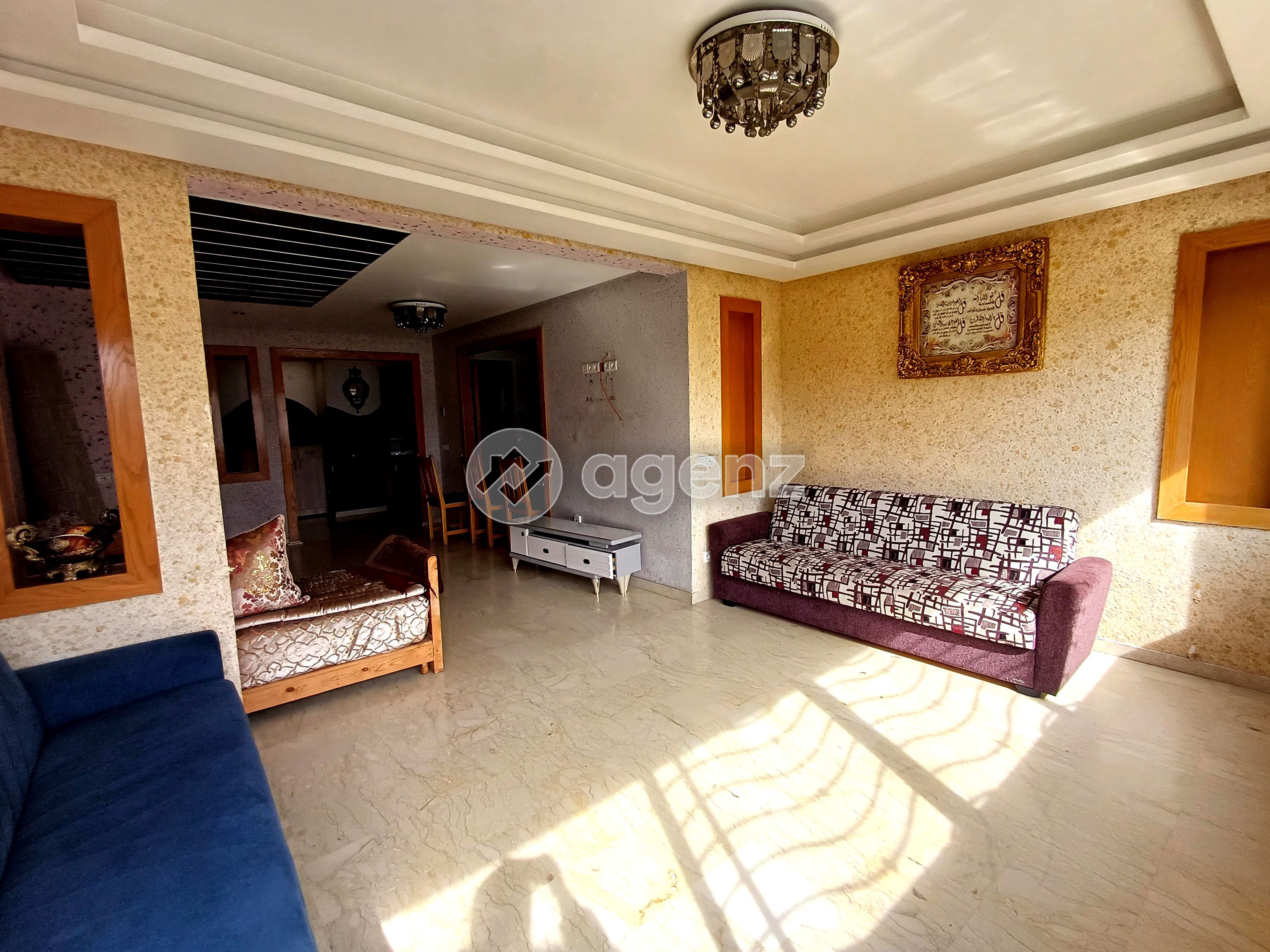Appartement à vendre à Les Hôpitaux — 2