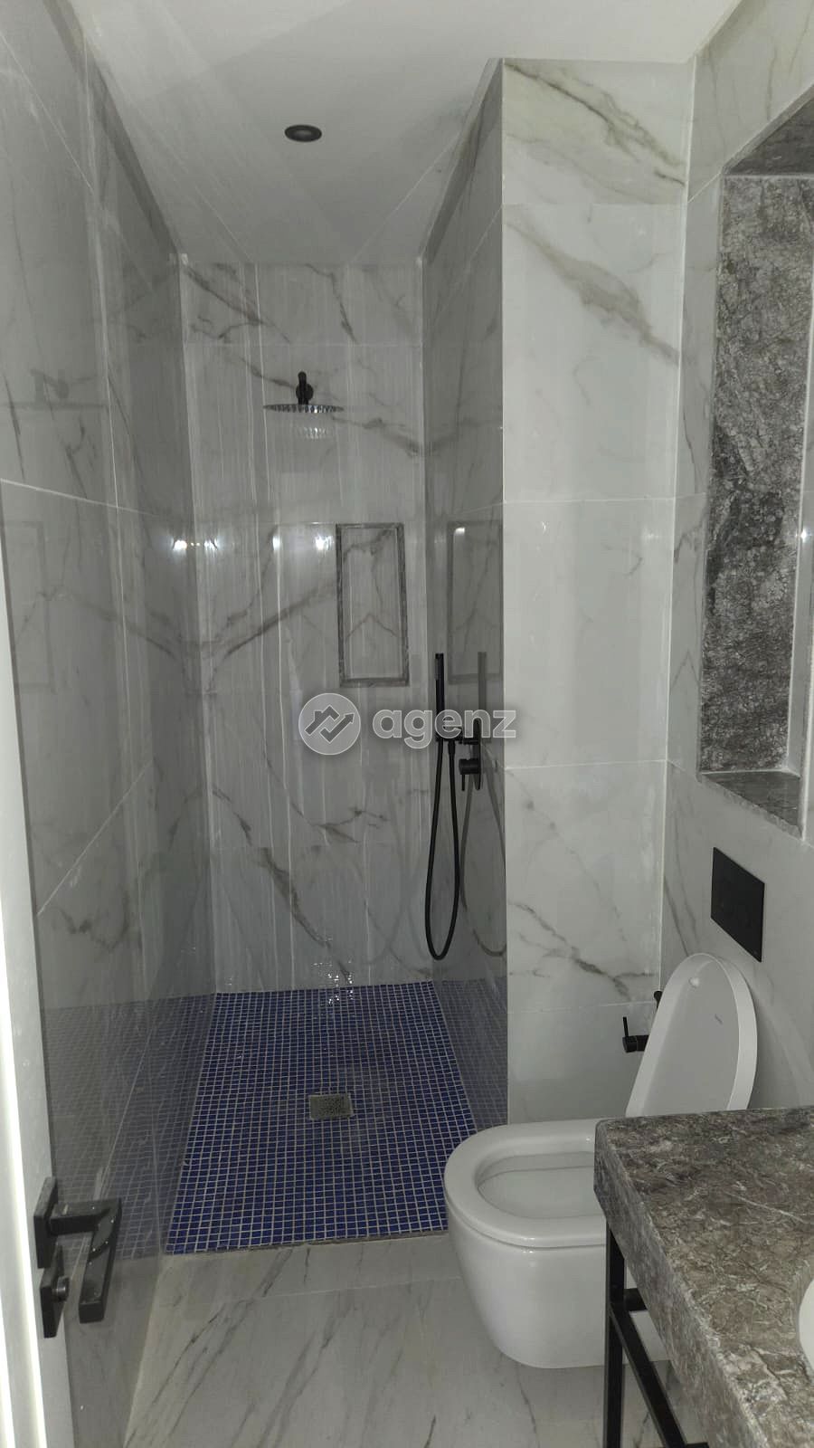 Appartement à louer à Ain Diab Extension — 3
