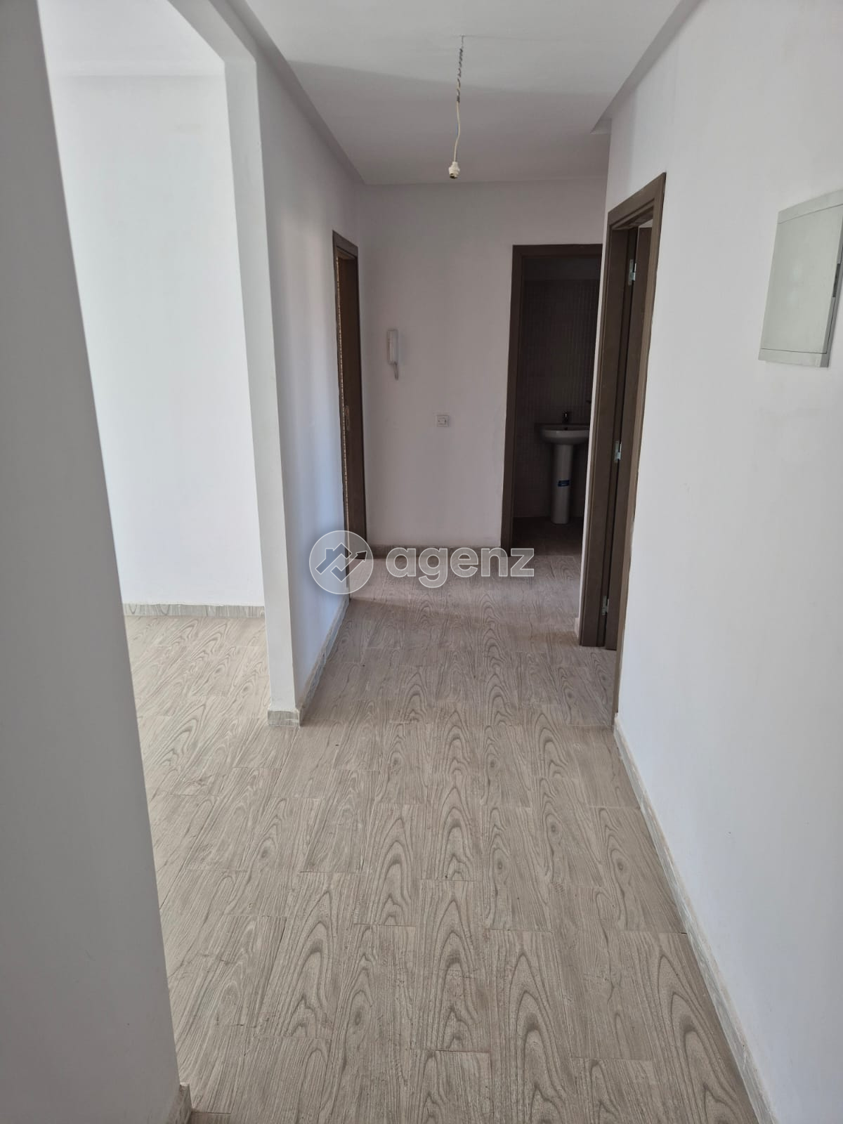 Élégant appartement de 2 chambres à vendre à Route de Safi — 3