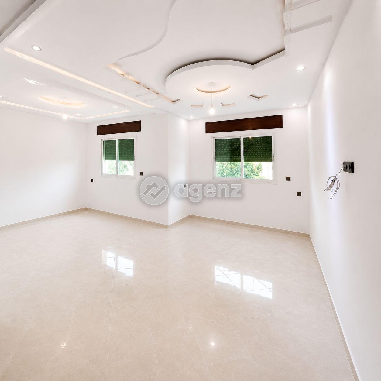 Appartement à louer mensuellement avec 3 chambres et 2 salles de bains — 2