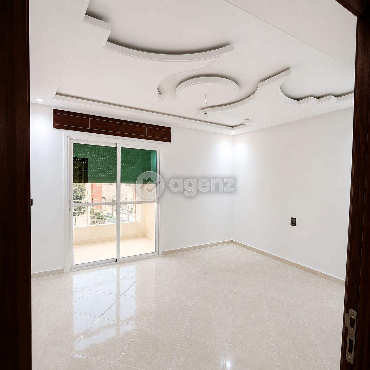 Appartement à louer mensuellement avec 3 chambres et 2 salles de bains — 5