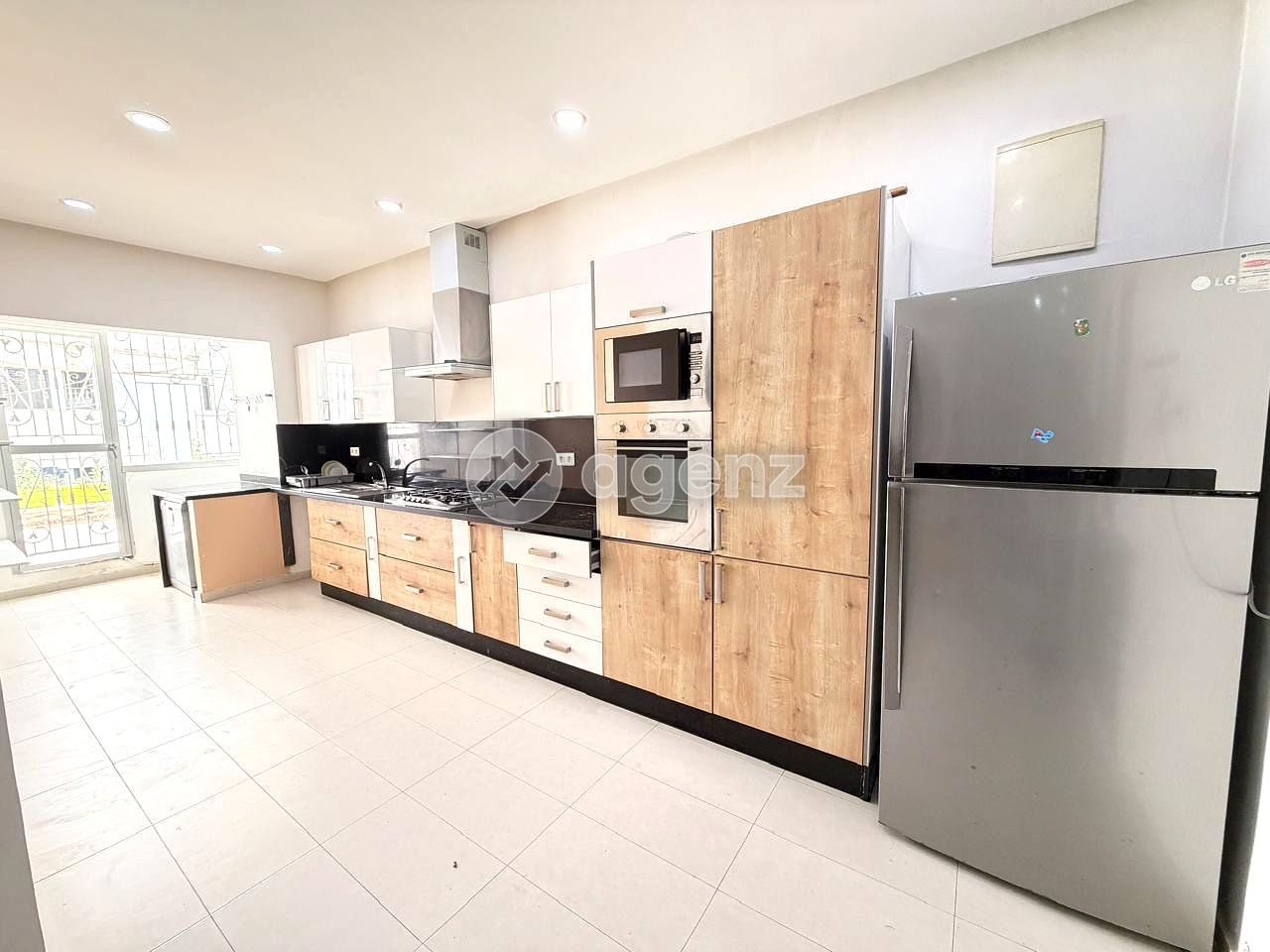 Authentique Appartement de 3 chambres à vendre à Haut Agdal — 5