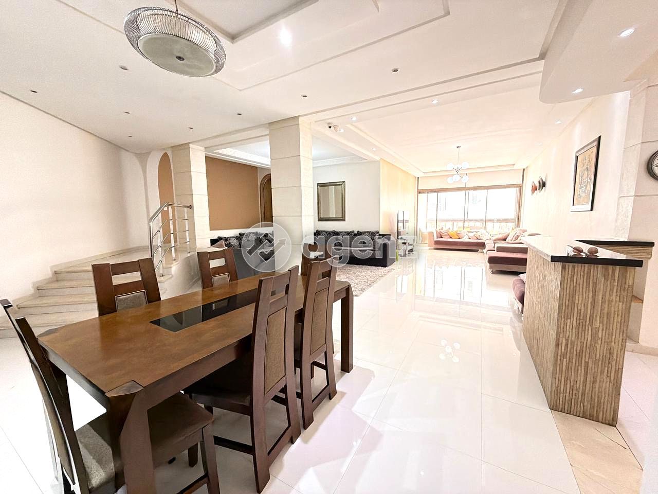 Authentique Appartement de 3 chambres à vendre à Haut Agdal — 2