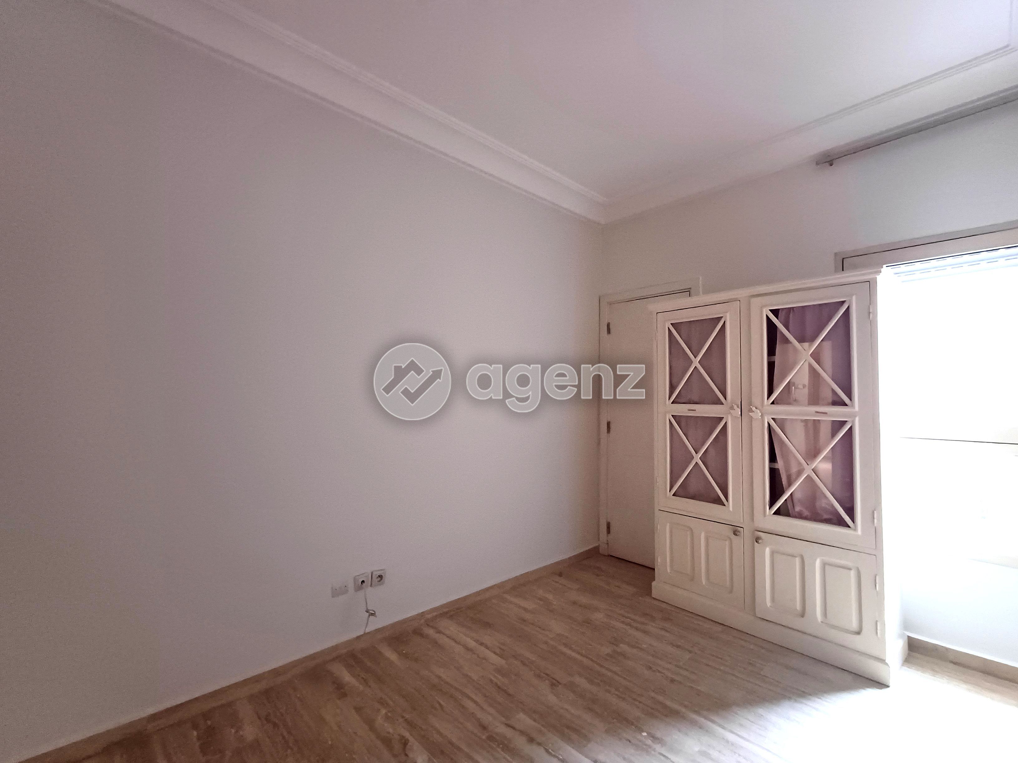 APPARTEMENT MODERNE ET SANS VIS-À-VIS — 3
