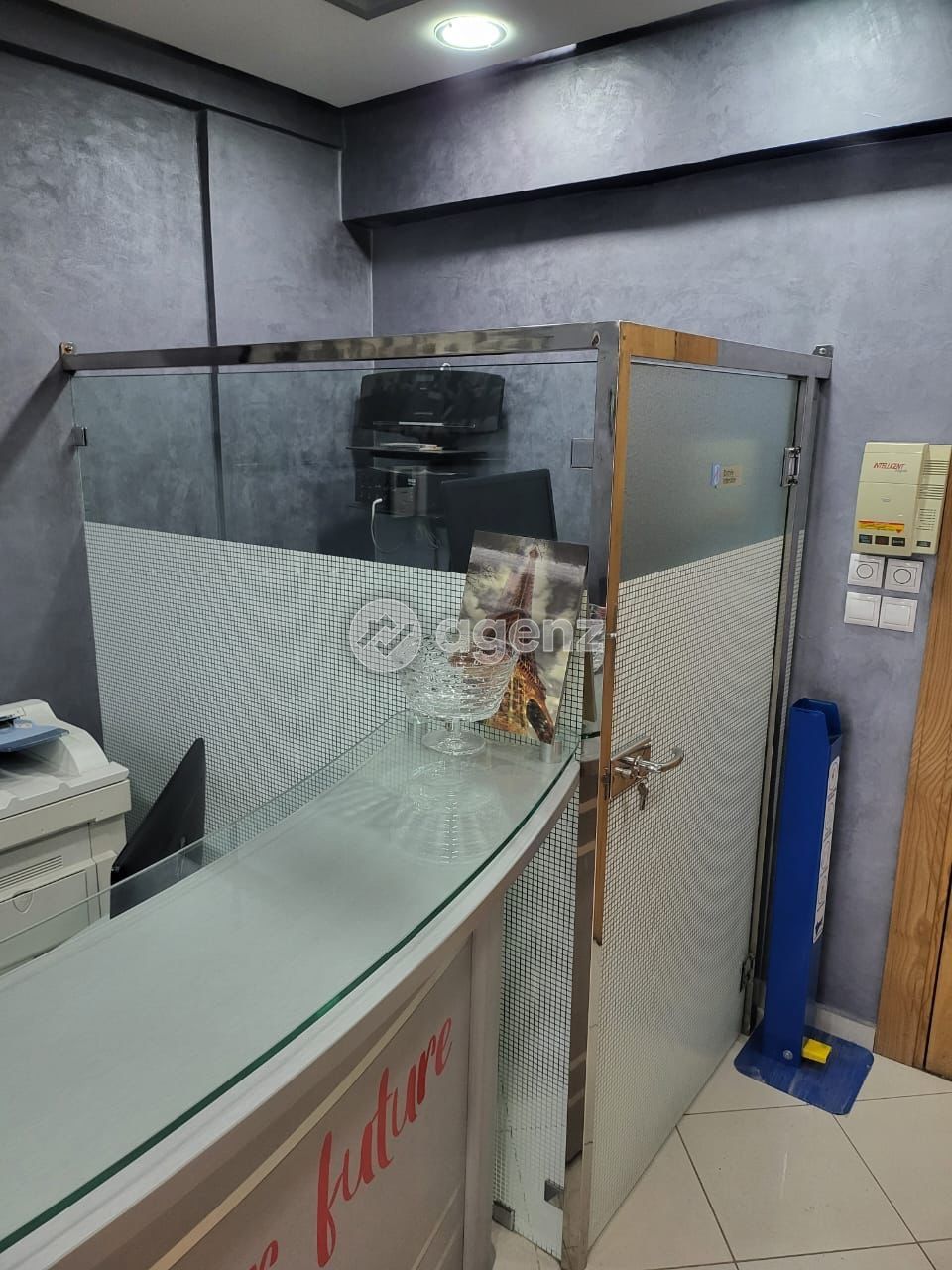 Bureau — Casablanca — 4