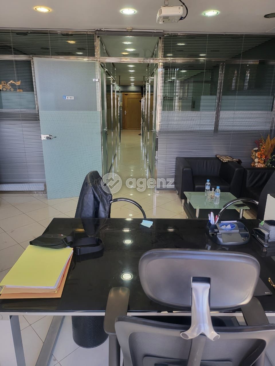 Bureau — Casablanca — 5
