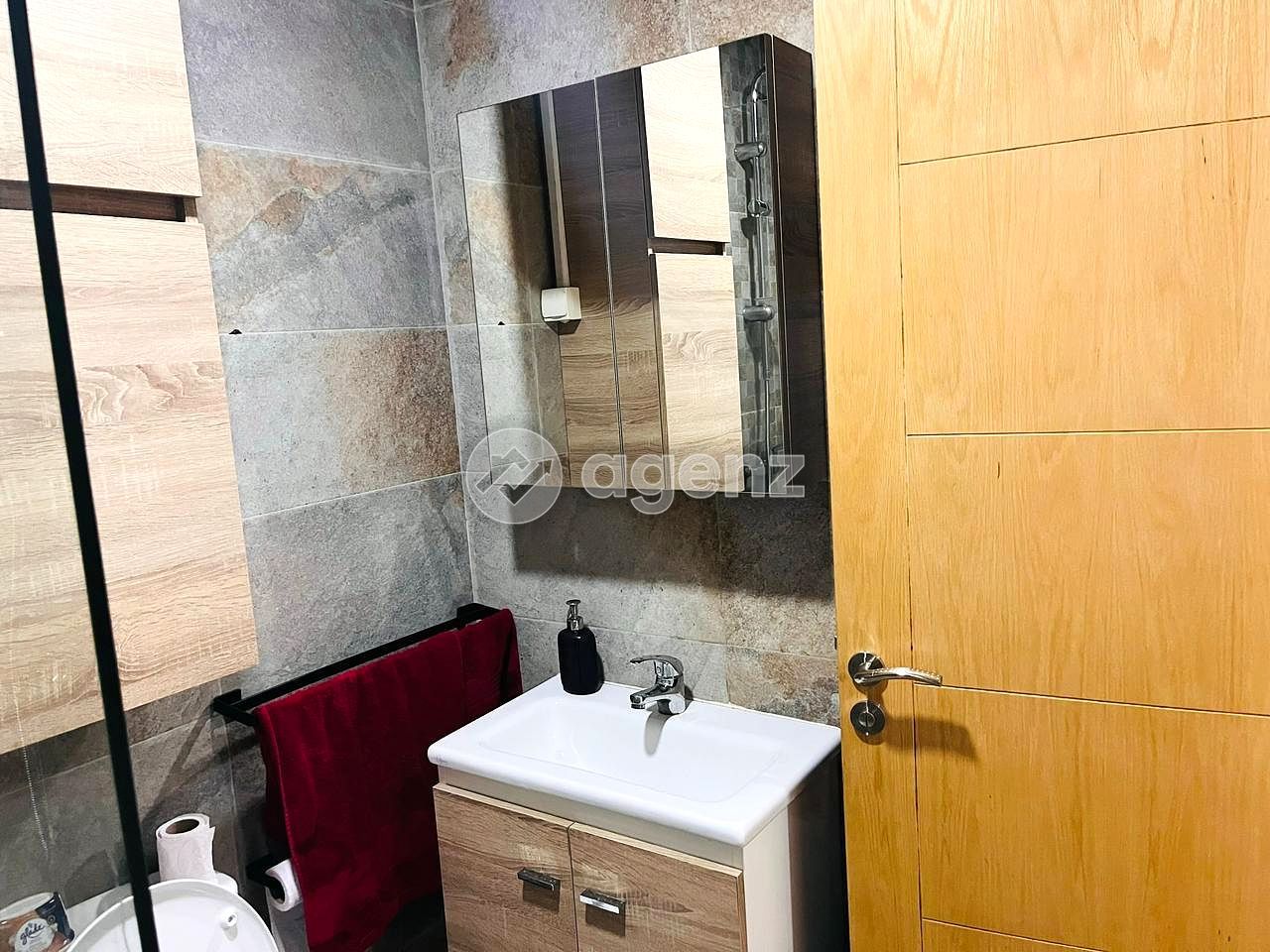 Appartement 105 m² à Zone Industrielle — 4