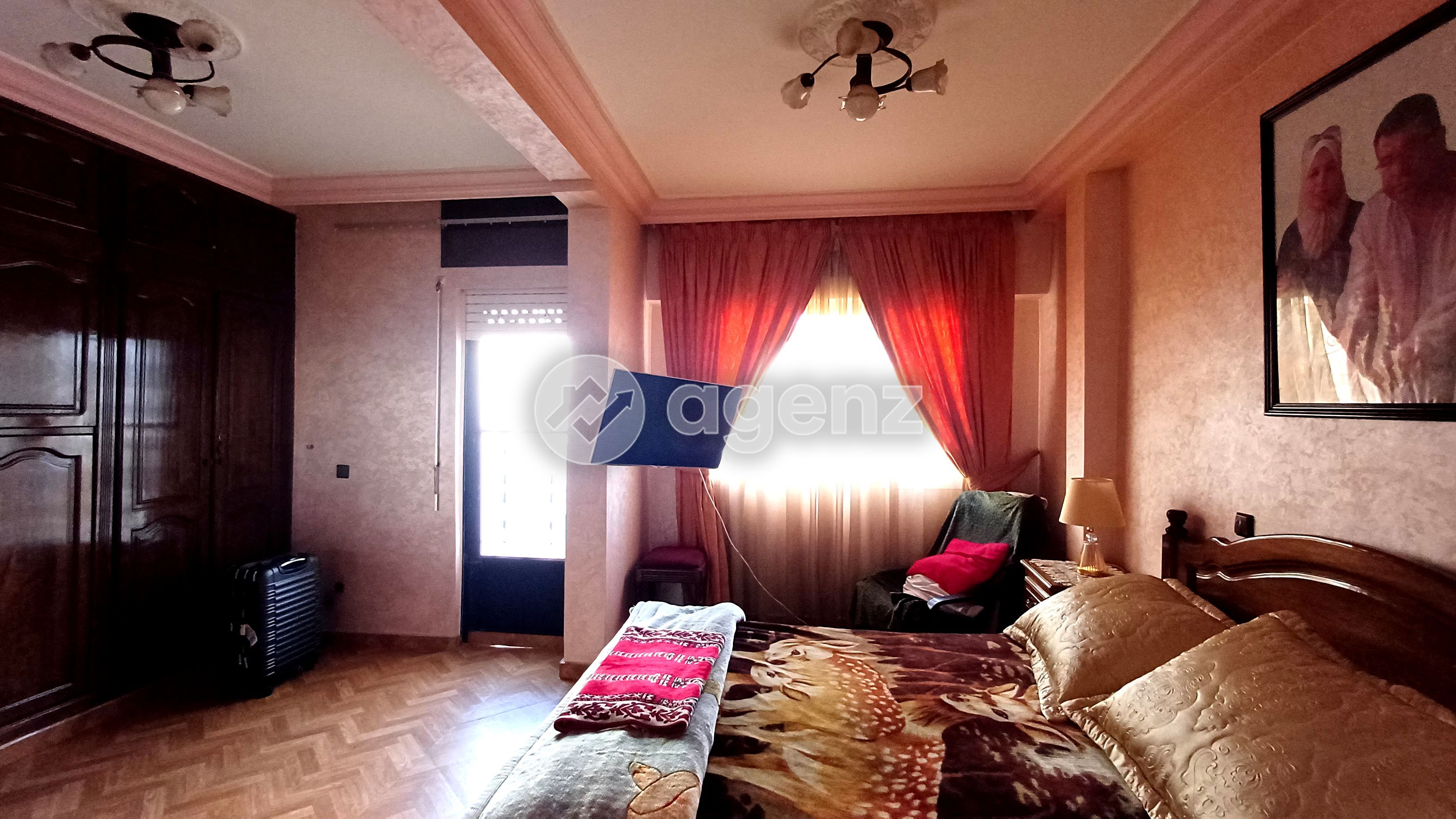 APPARTEMENT SPACIEUX ET LUMINEUX  — 3