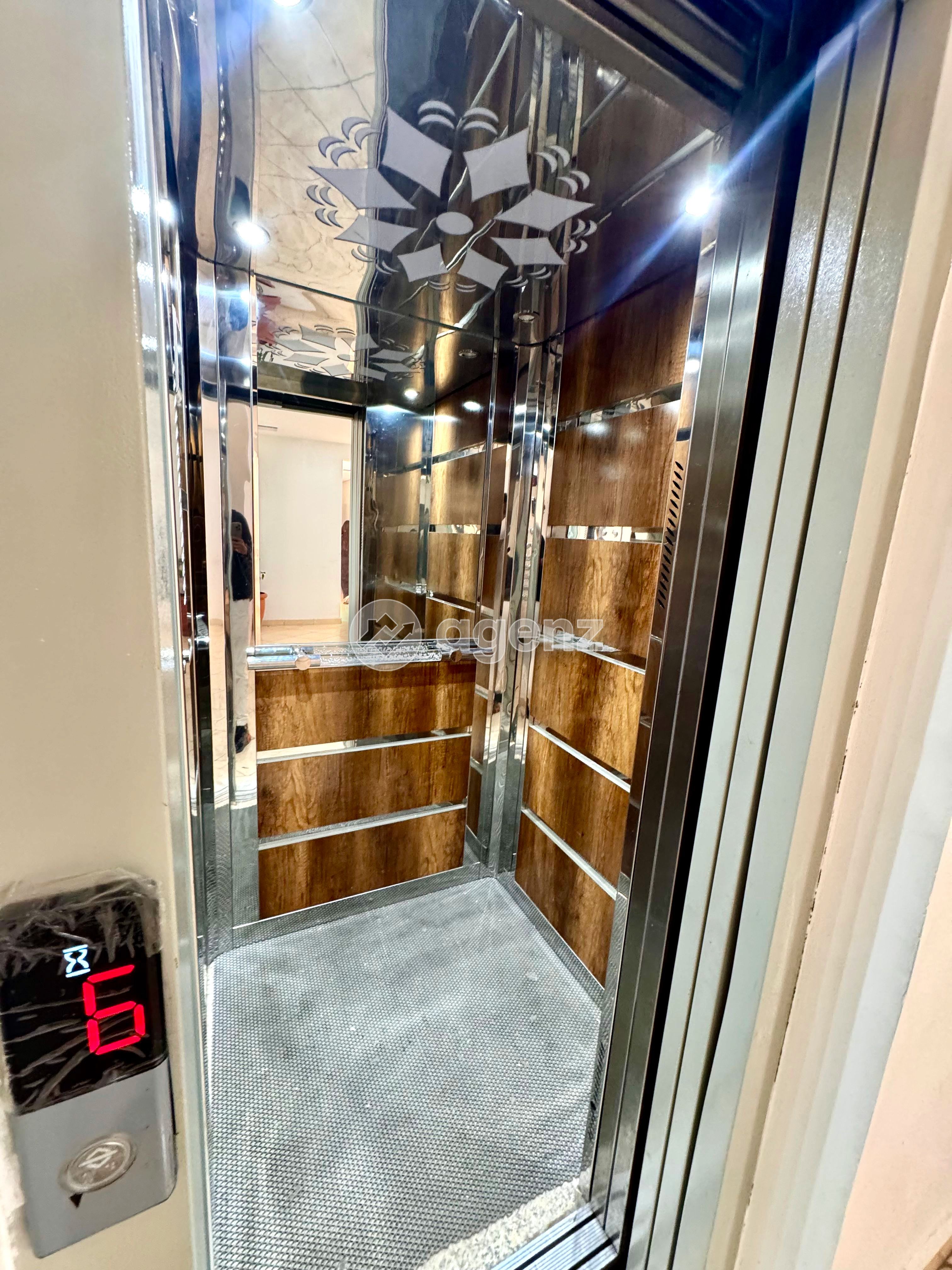 Appartement meublé à vendre Tanger Aouama – 74 m² – 2 chambres – 2 Ascenseur – Vue sur rue — 2
