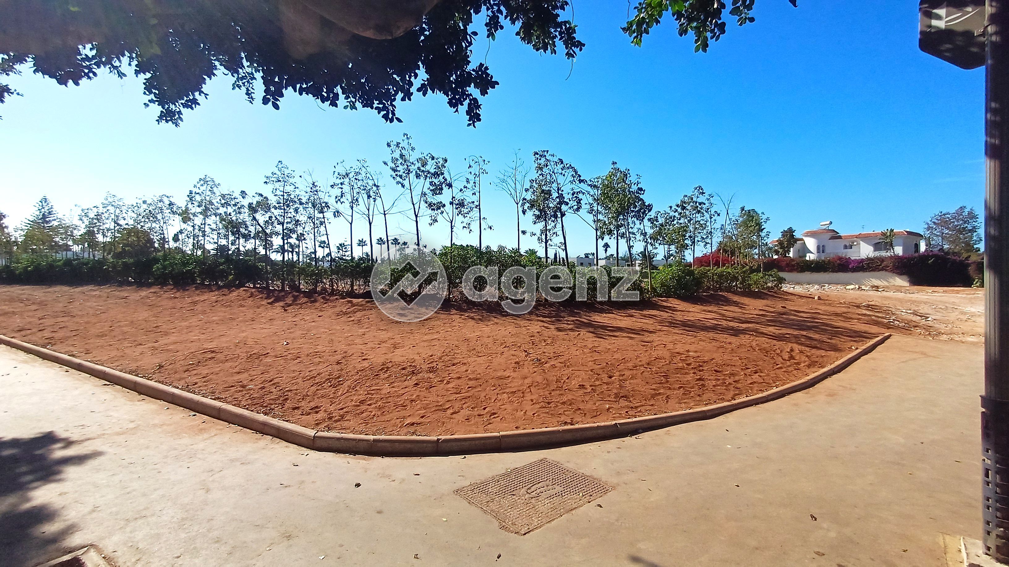 Terrain de 2128 m² aux Princesses - Casablanca — 2