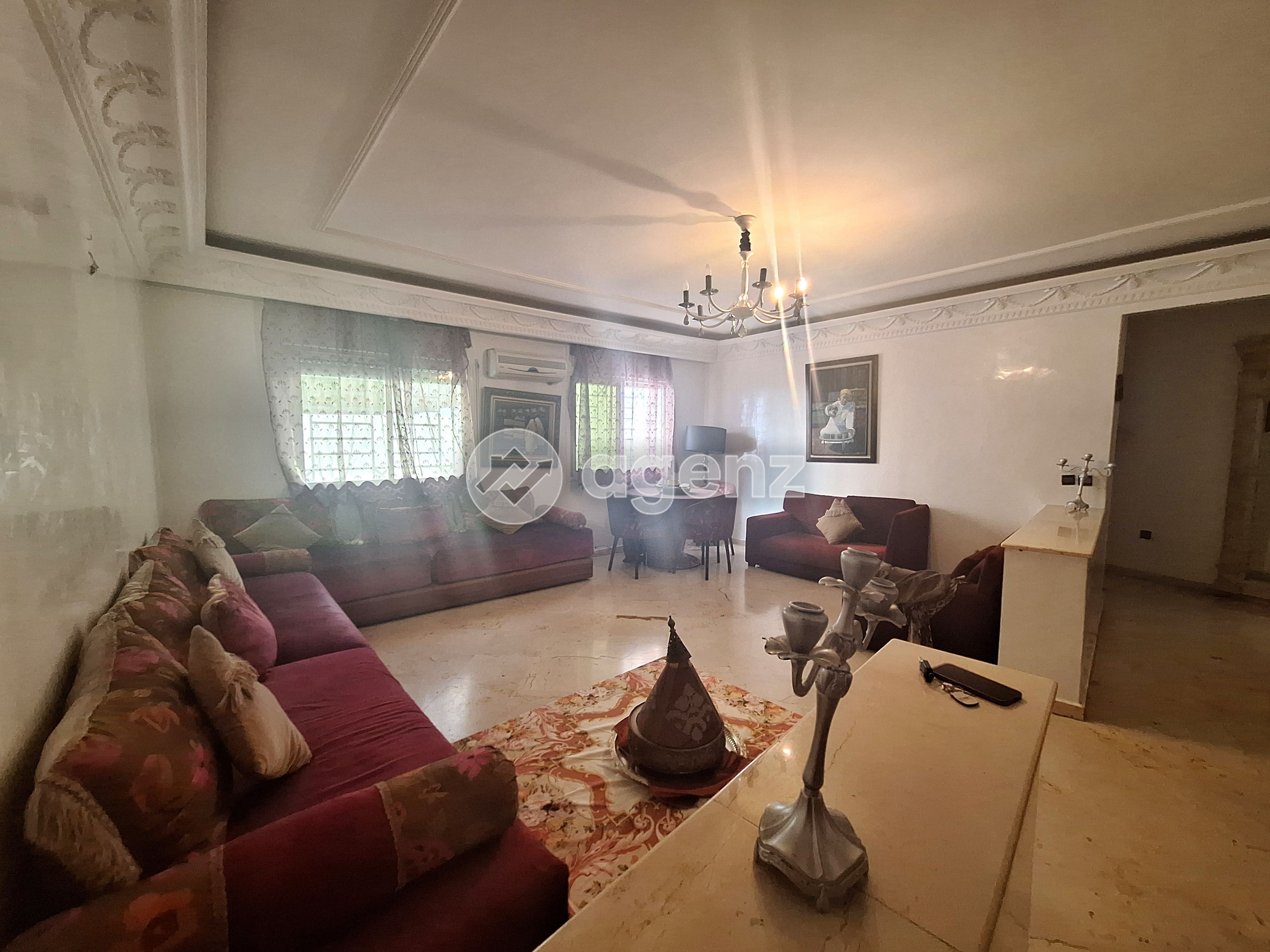 APPARTEMENT FAMILIAL AVEC SUITE PARENTALE À MAÂRIF