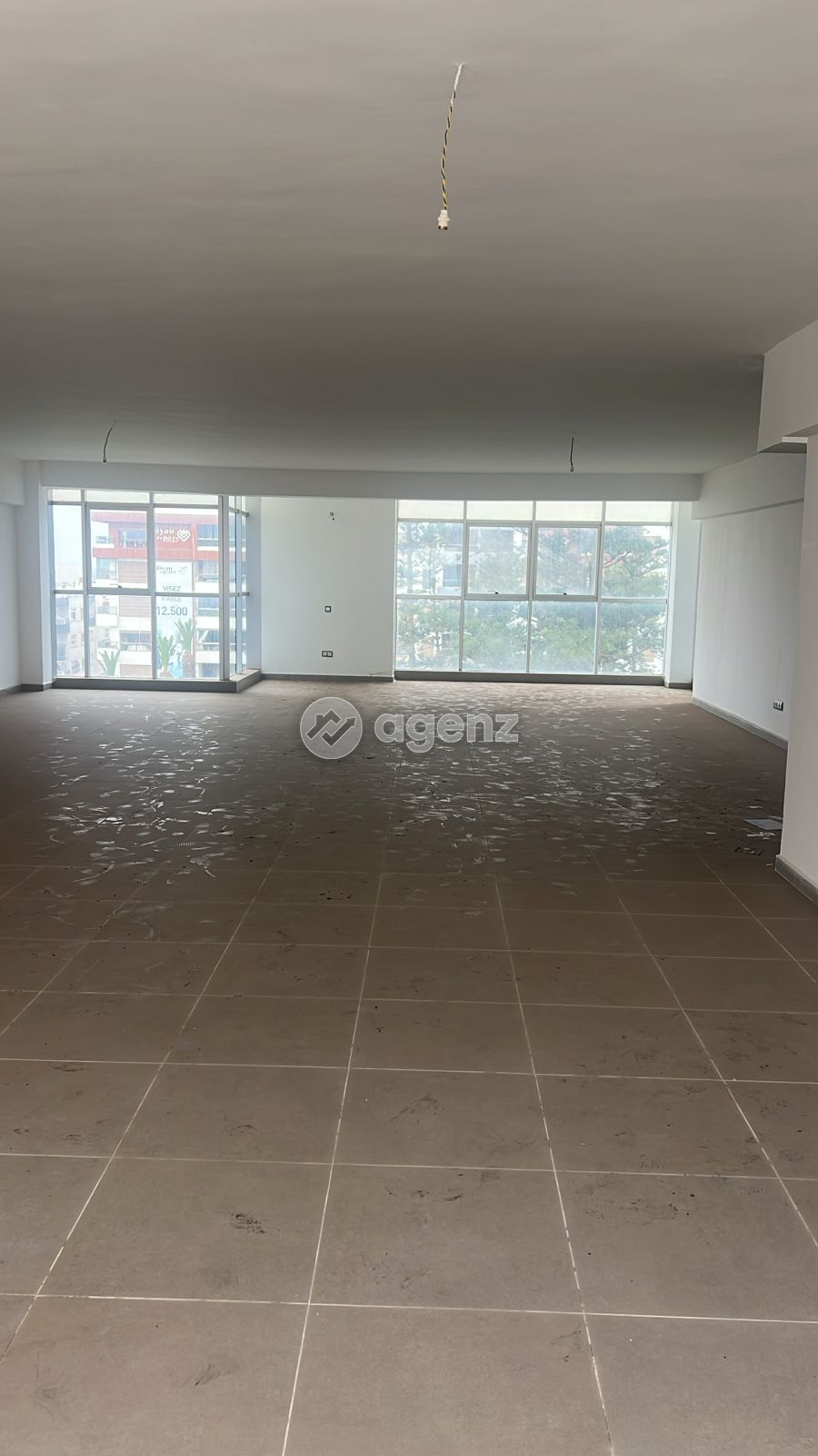 Bureau professionnel, quartier du Parc - Emplacement stratégique — 2