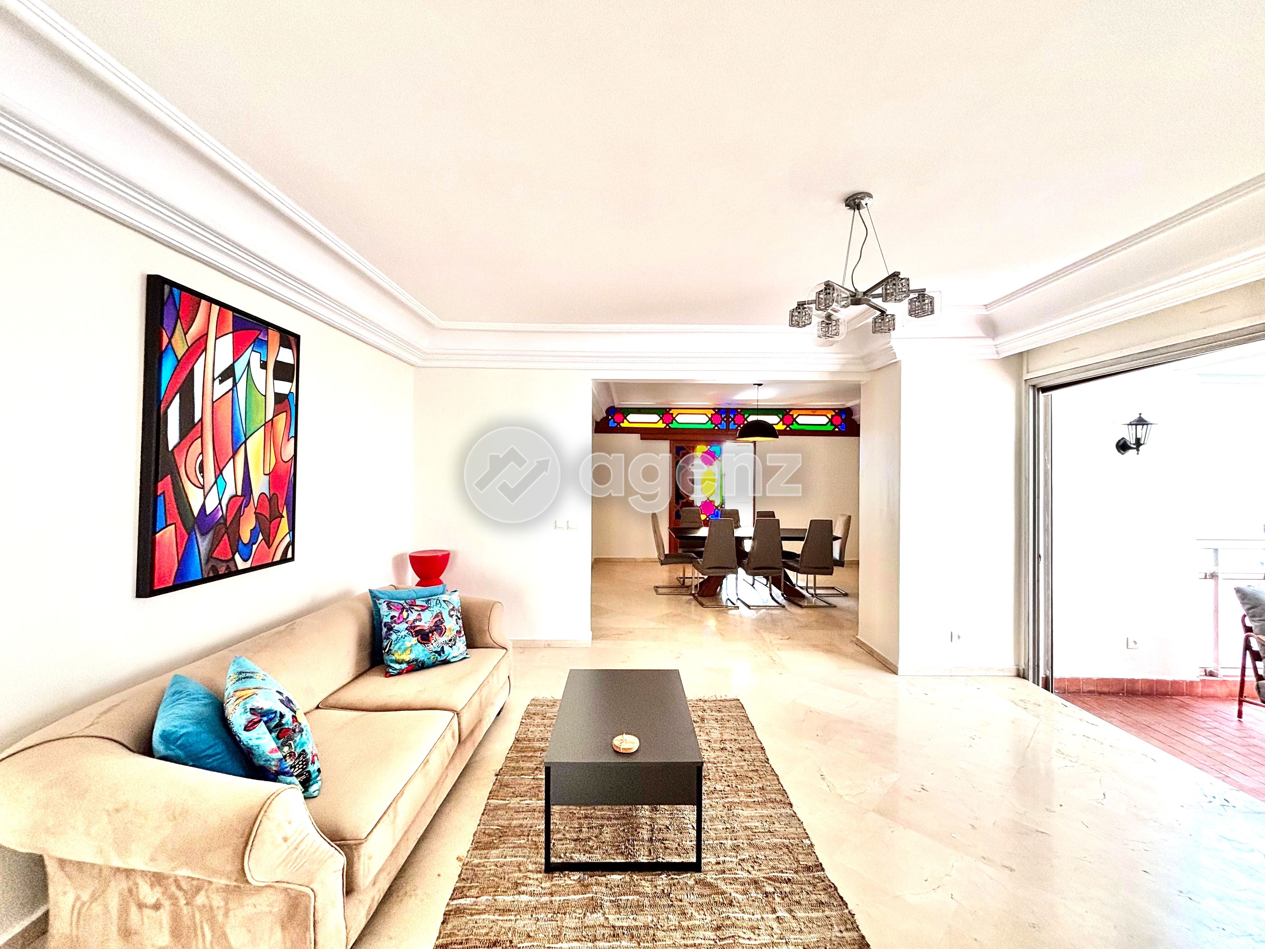 Élégant Appartement meublé de 3 chambres à louer à Maârif Extension  — 2