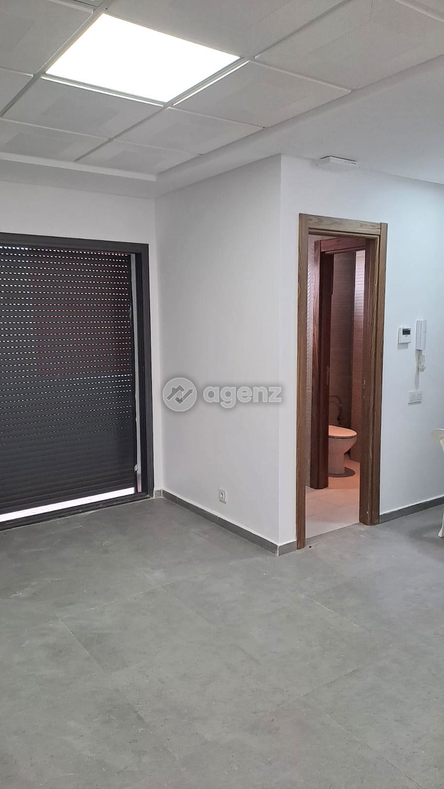 Location bureau neuf DISPONIBLE  GHANDI — 5