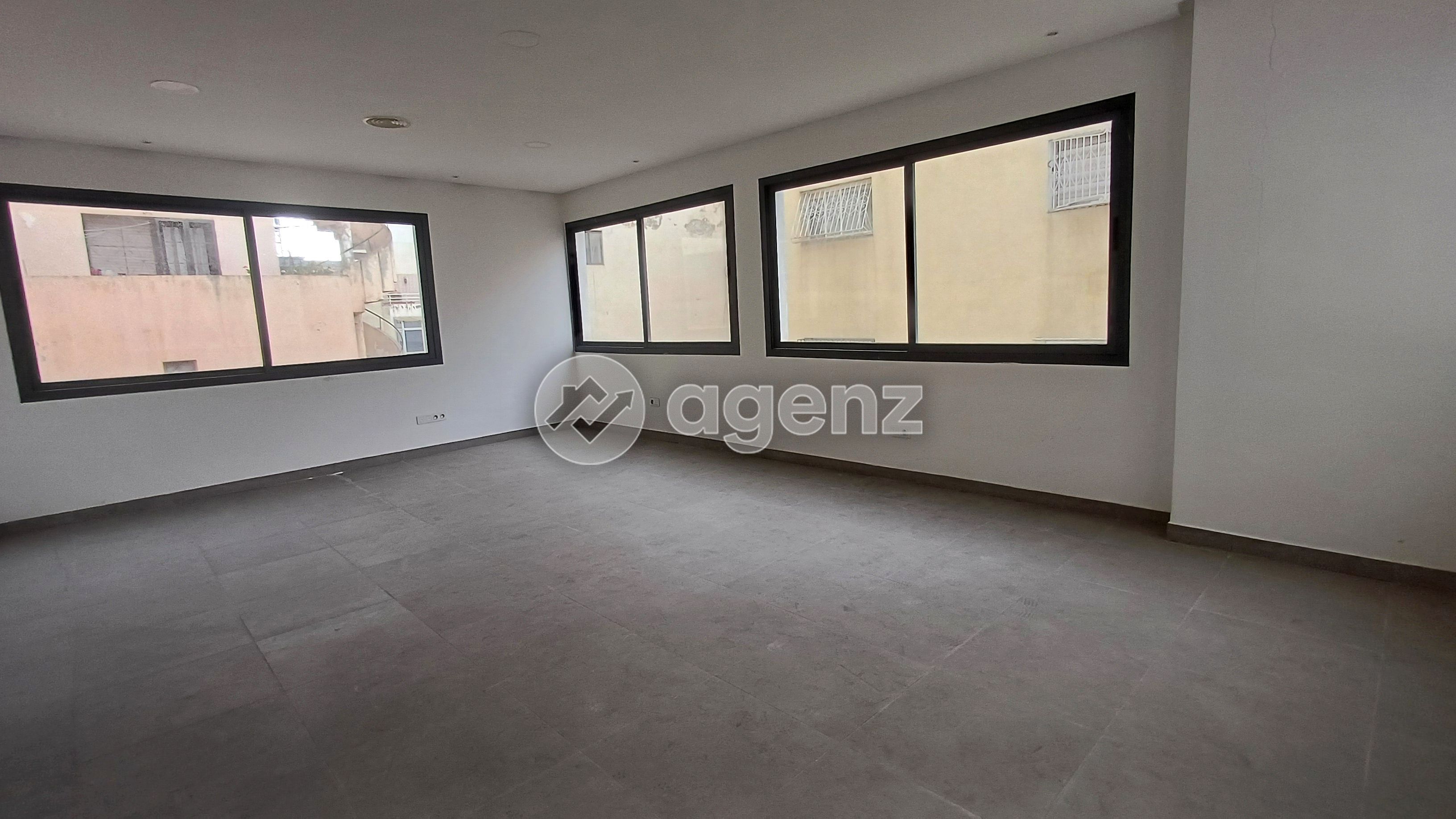 Bureau de 72 m² aux Hôpitaux - Casablanca