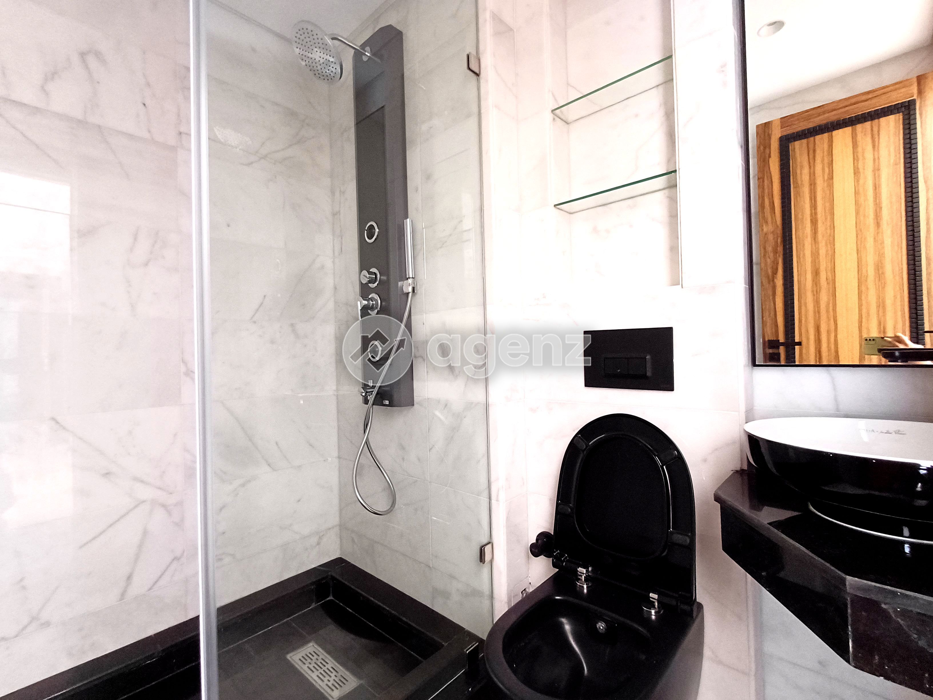 Magnifique Appartement de 1 chambre à vendre à Gauthier — 5