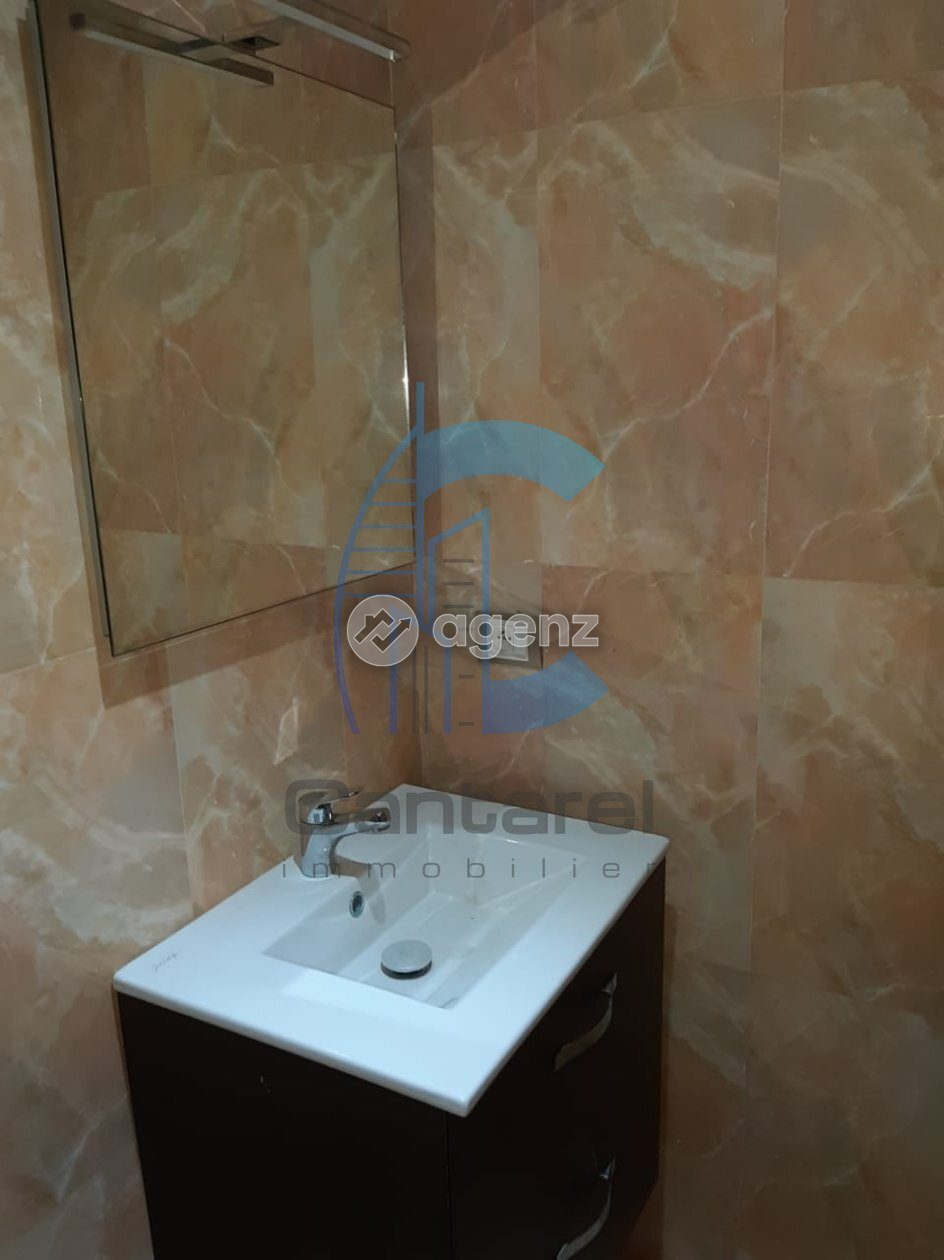 Appartement 70 m² à Hay Hassani — 3